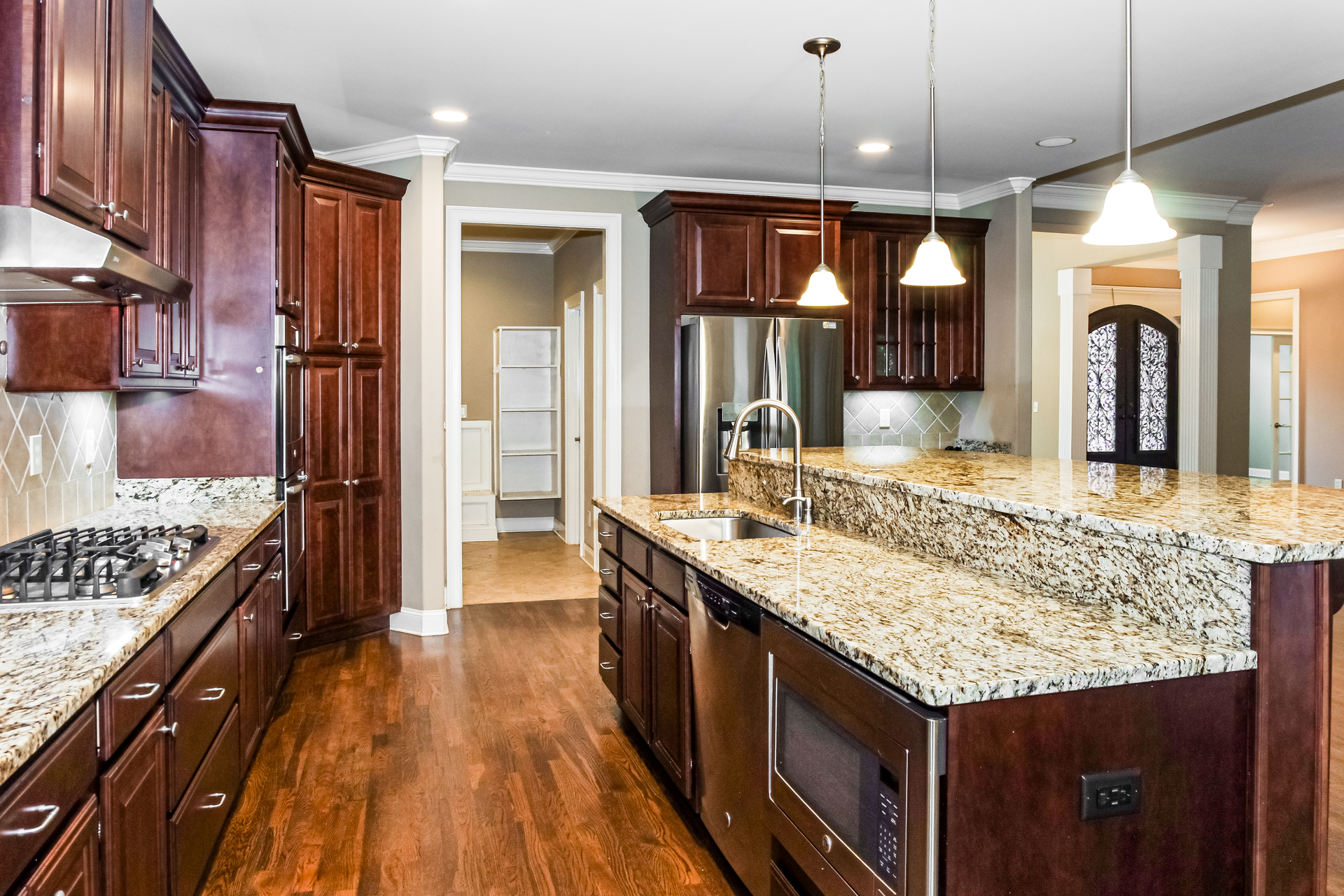Photo 10 of 21 of 5 Bluff View Dr SE, Huntsville, AL