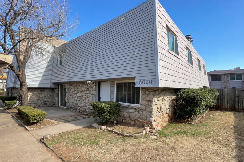Property photo 1 of 6020 NW Expressway