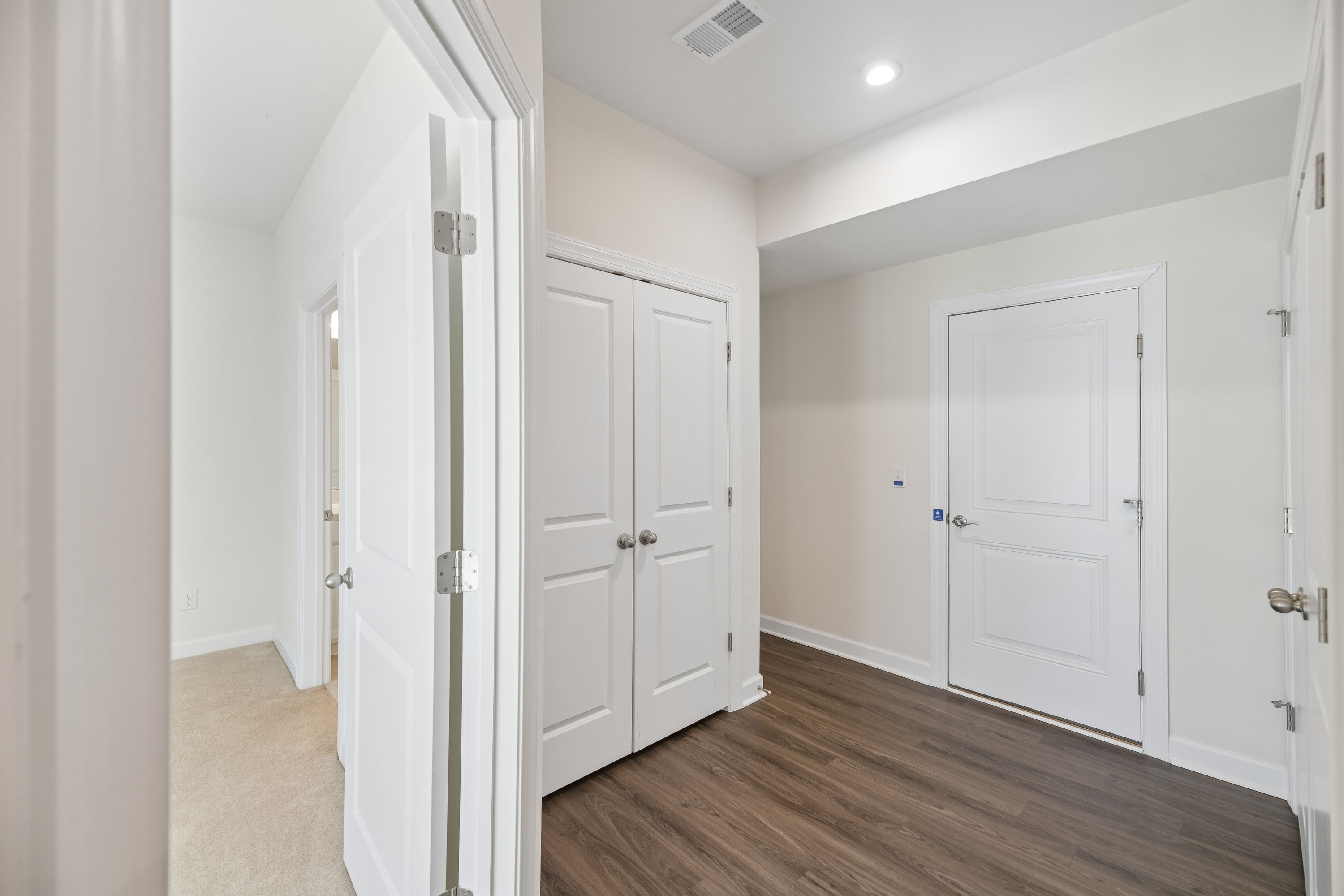 Photo 52 of 60 of 8124 Bock Farm Pl, Alexandria, VA