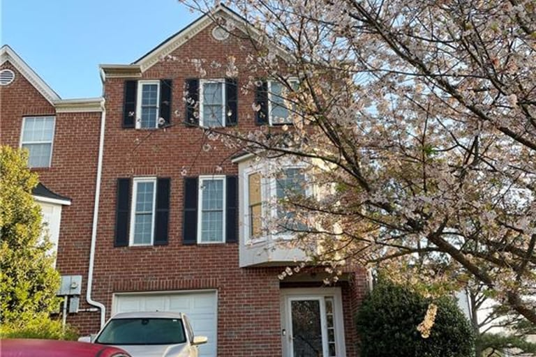 1686 Barrington Overlook, Marietta, GA 30066 Opendoor