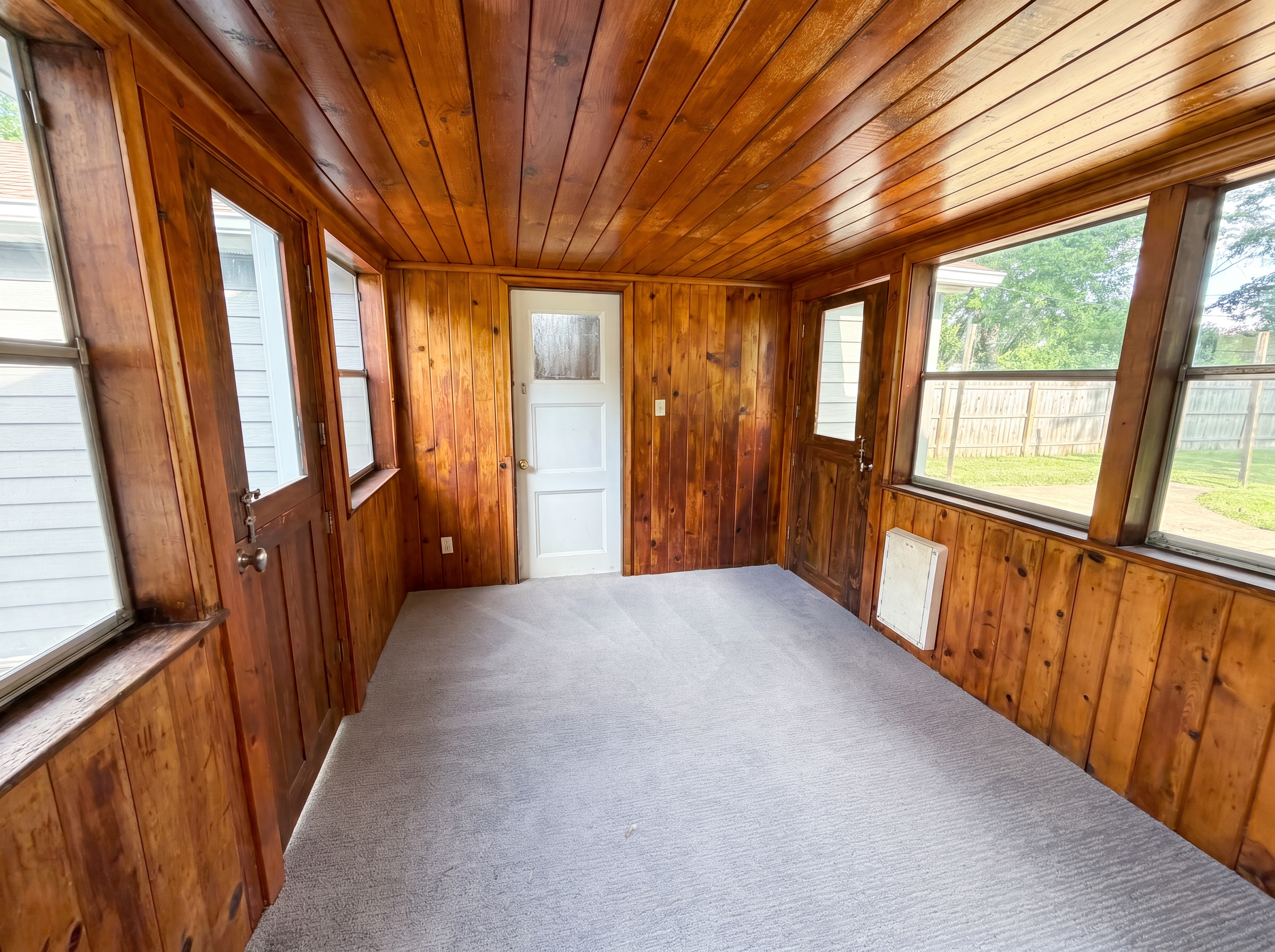 Photo 15 of 20 of 2128 Ronald Ave, White Bear Lake, MN