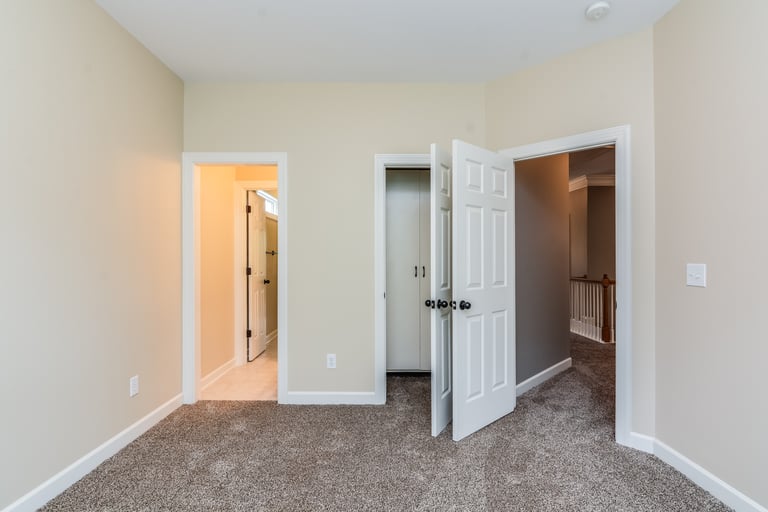Photo 18 of 26 - 2261 Dunlin Ln, Raleigh, NC 27614
