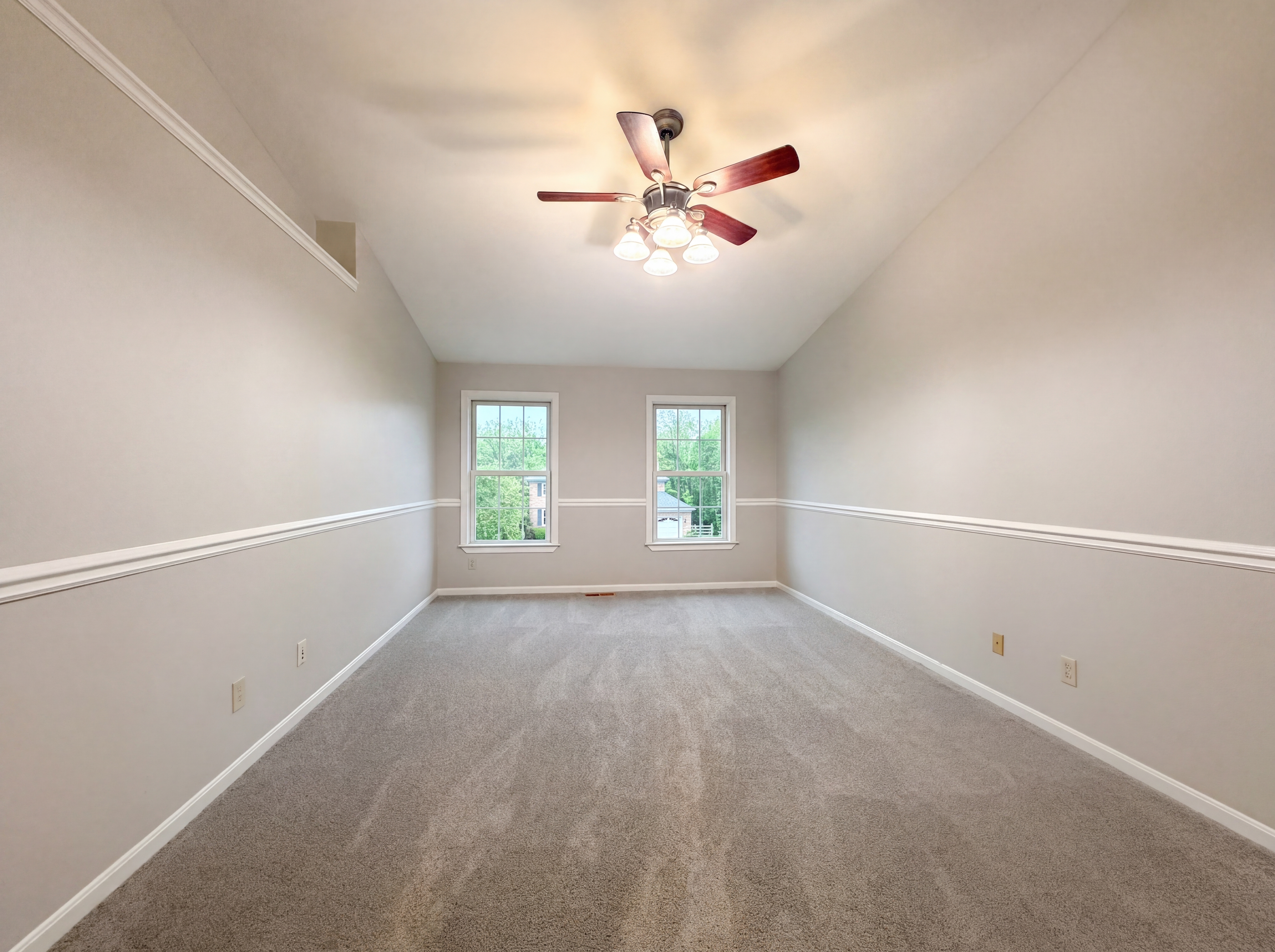 Photo 13 of 32 of 12173 Village Woods Dr, Cincinnati, OH