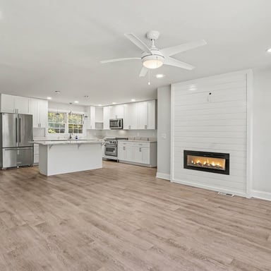 Property photo 3 of 7613 Driftwood Dr
