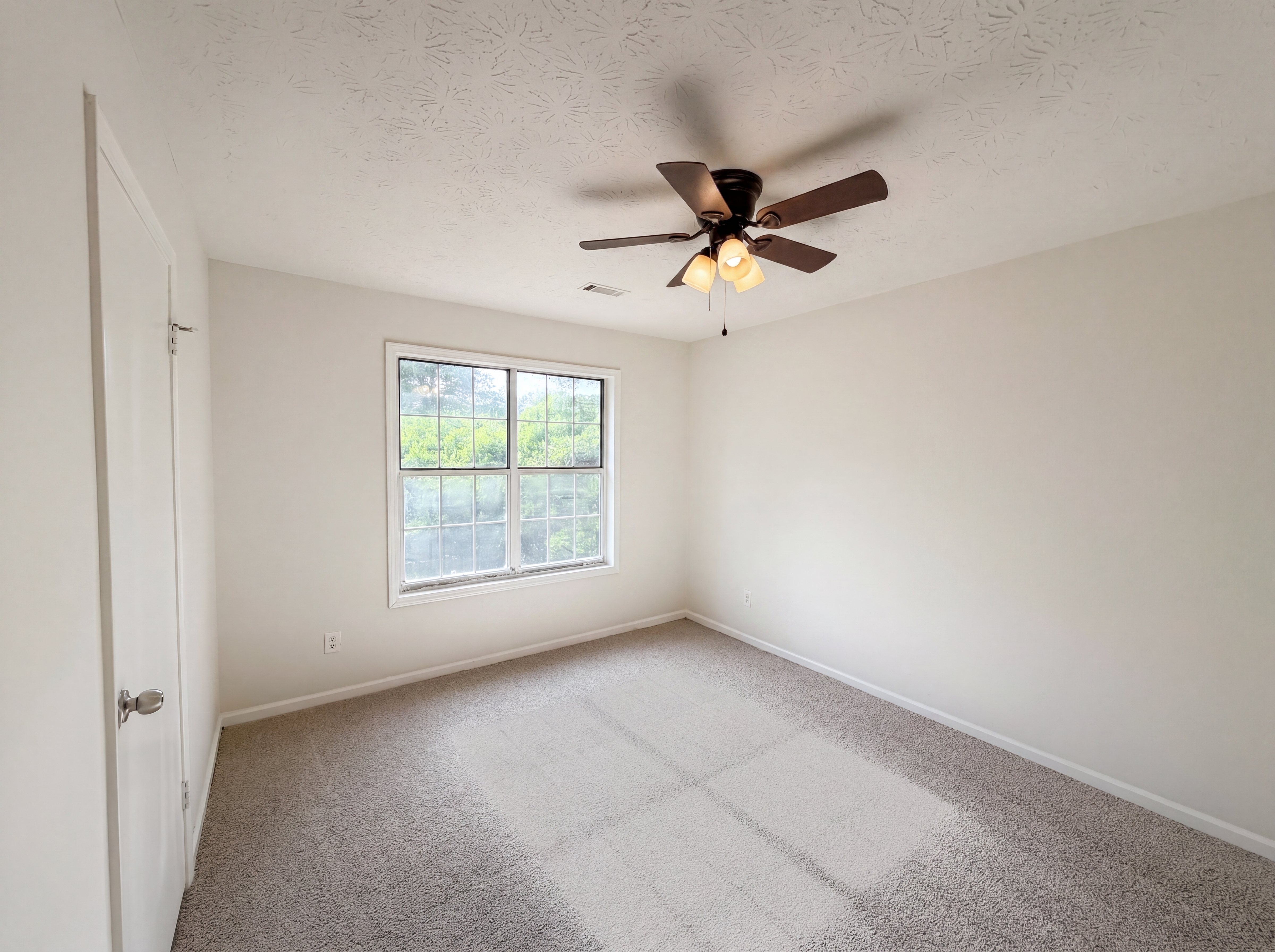 Photo 14 of 22 of 430 Cornwallis Way, Fayetteville, GA