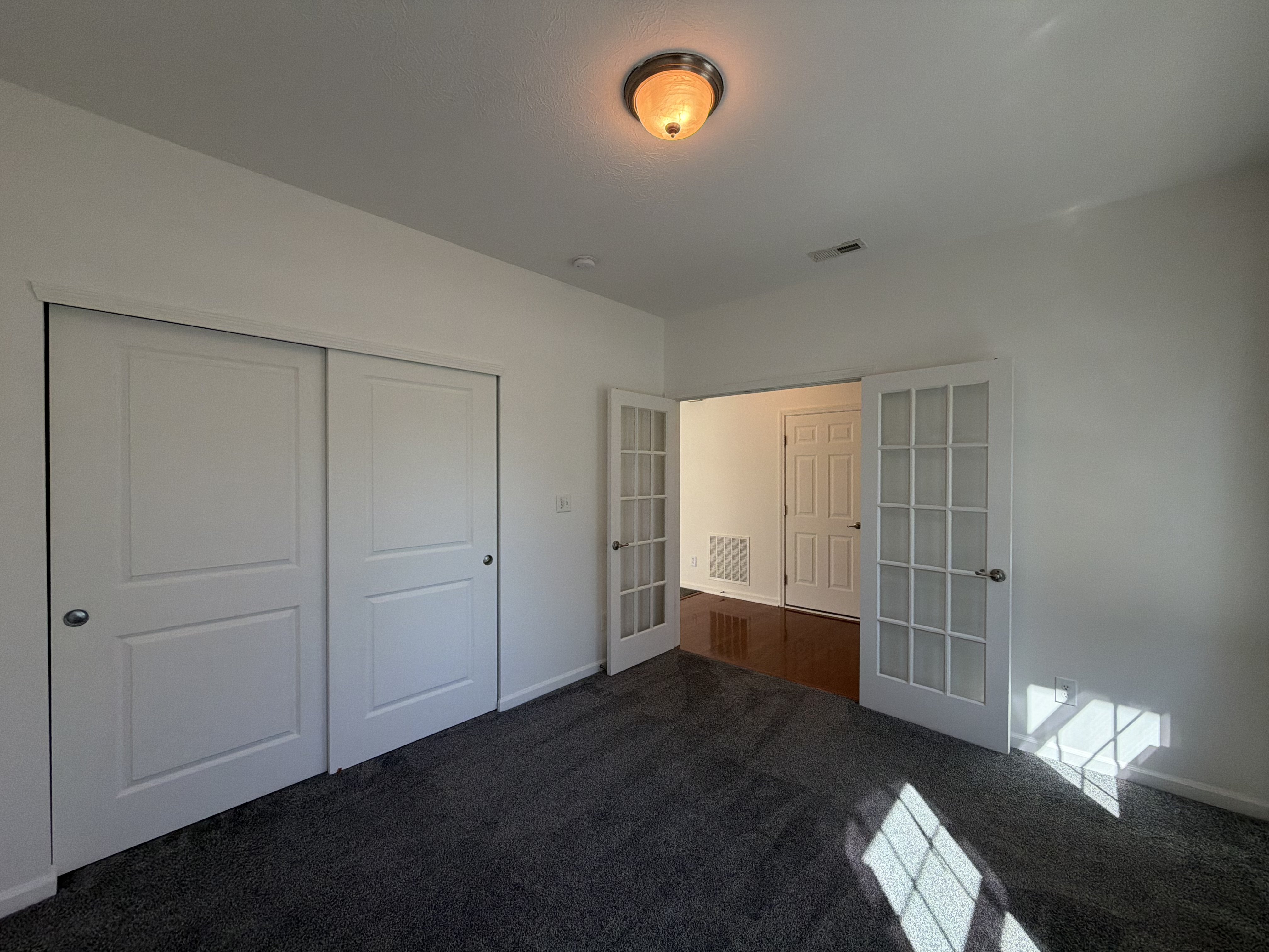 Photo 21 of 31 of 4128 Ballybay Ln, Indianapolis, IN