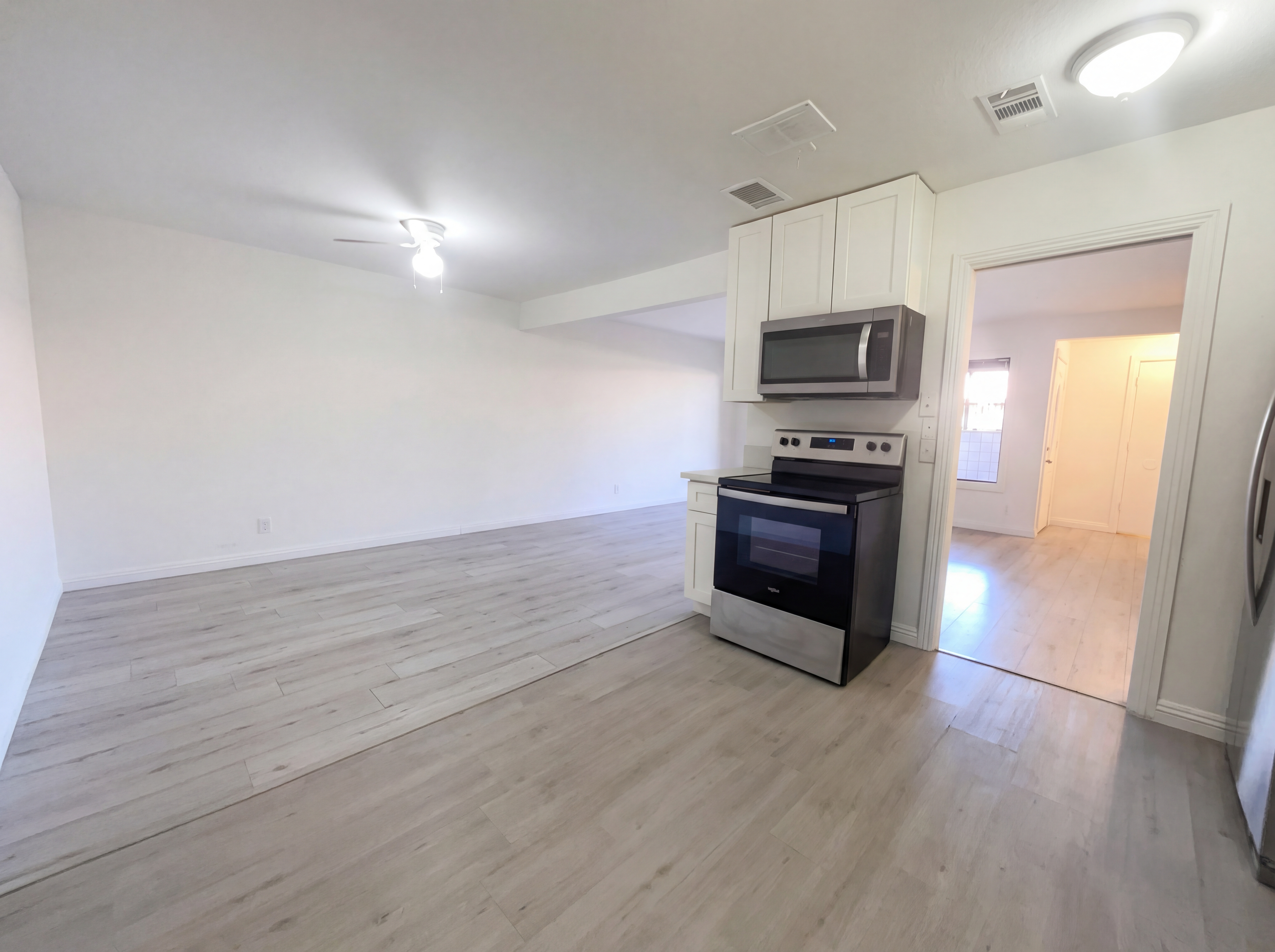 Photo 15 of 23 of 5097 Village Dr, Las Vegas, NV