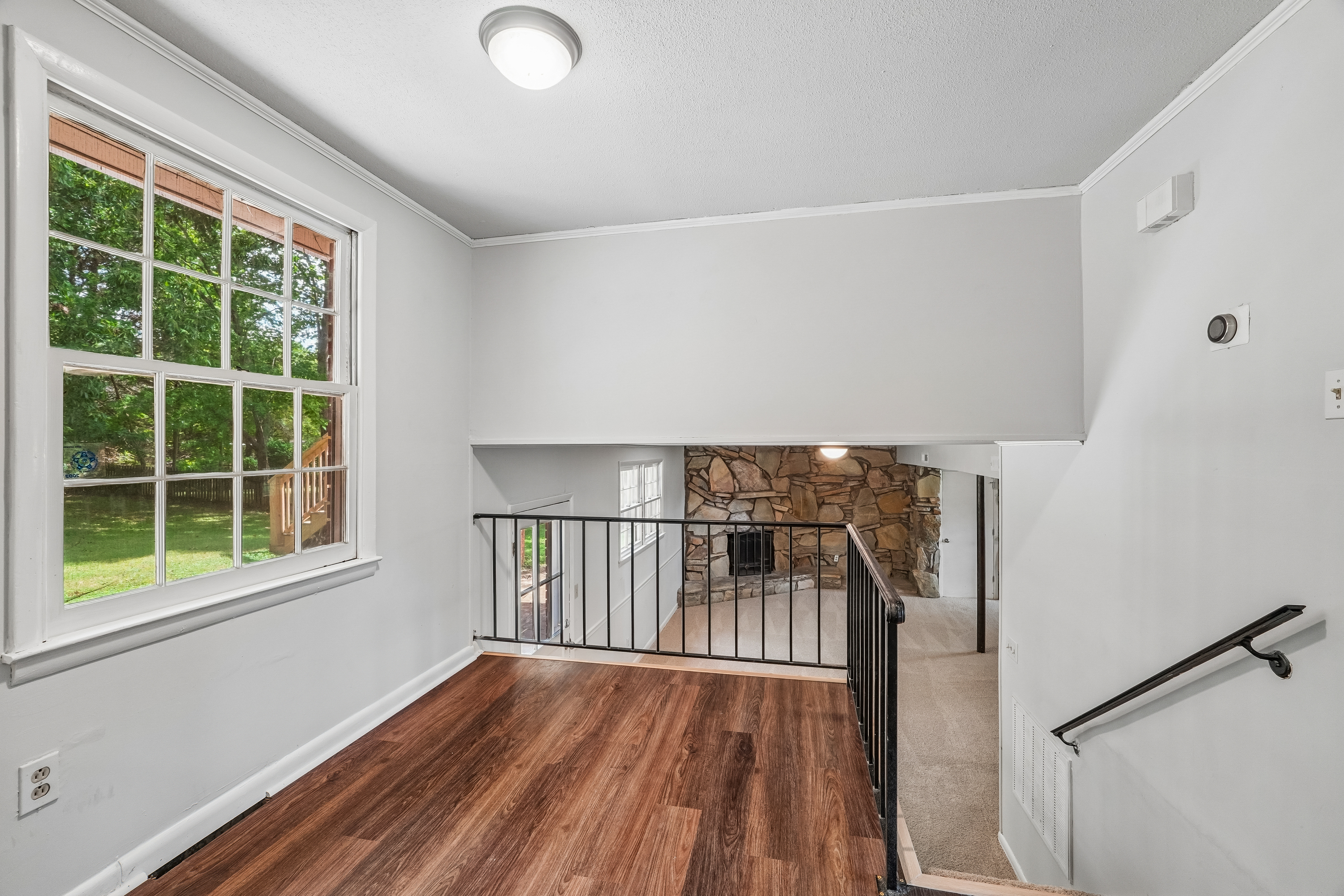 Photo 8 of 28 of 4036 Elizabeth St, Hickory, NC