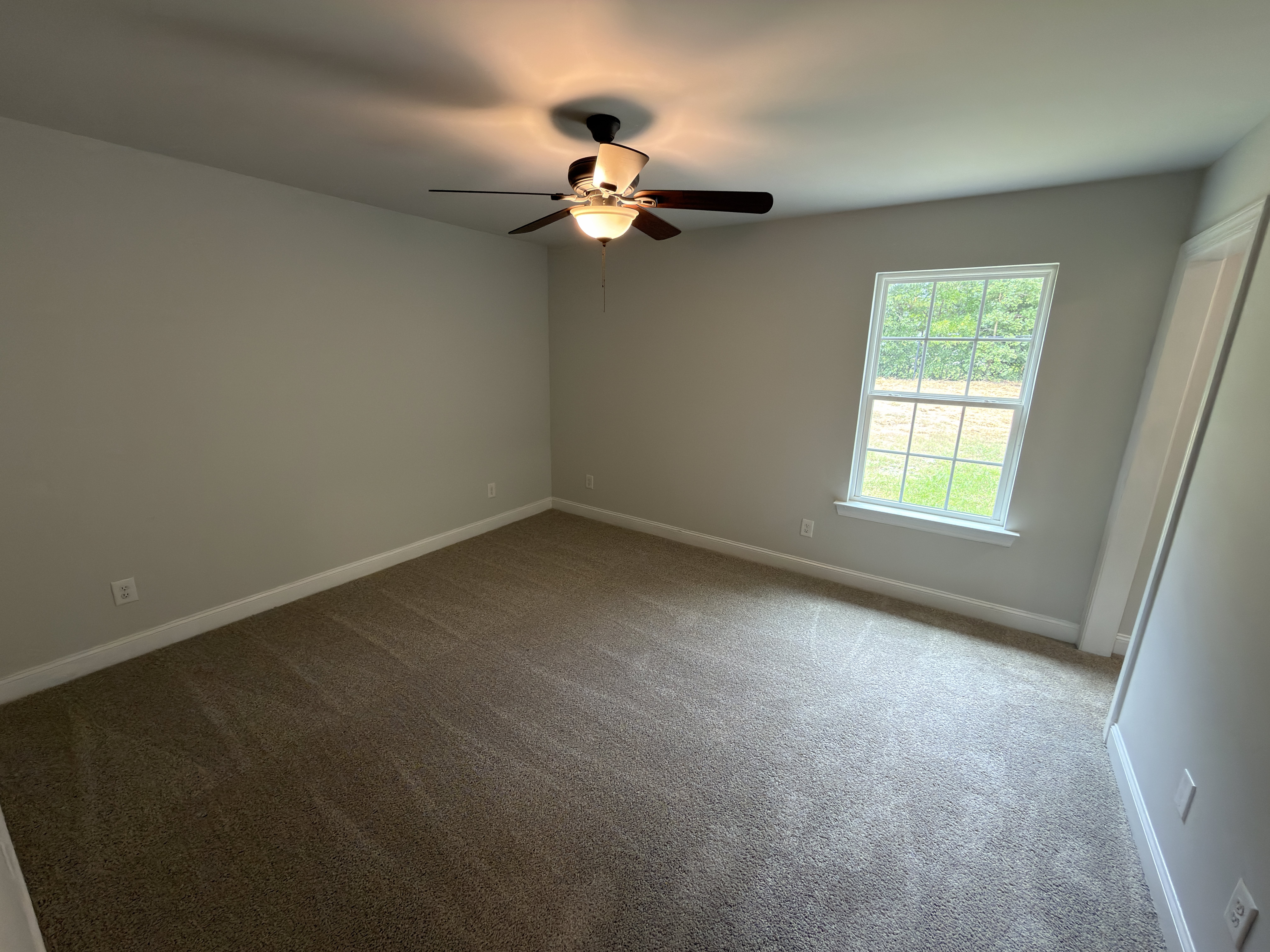 Photo 12 of 17 of 1411 Foxbrook Cir, Lancaster, SC
