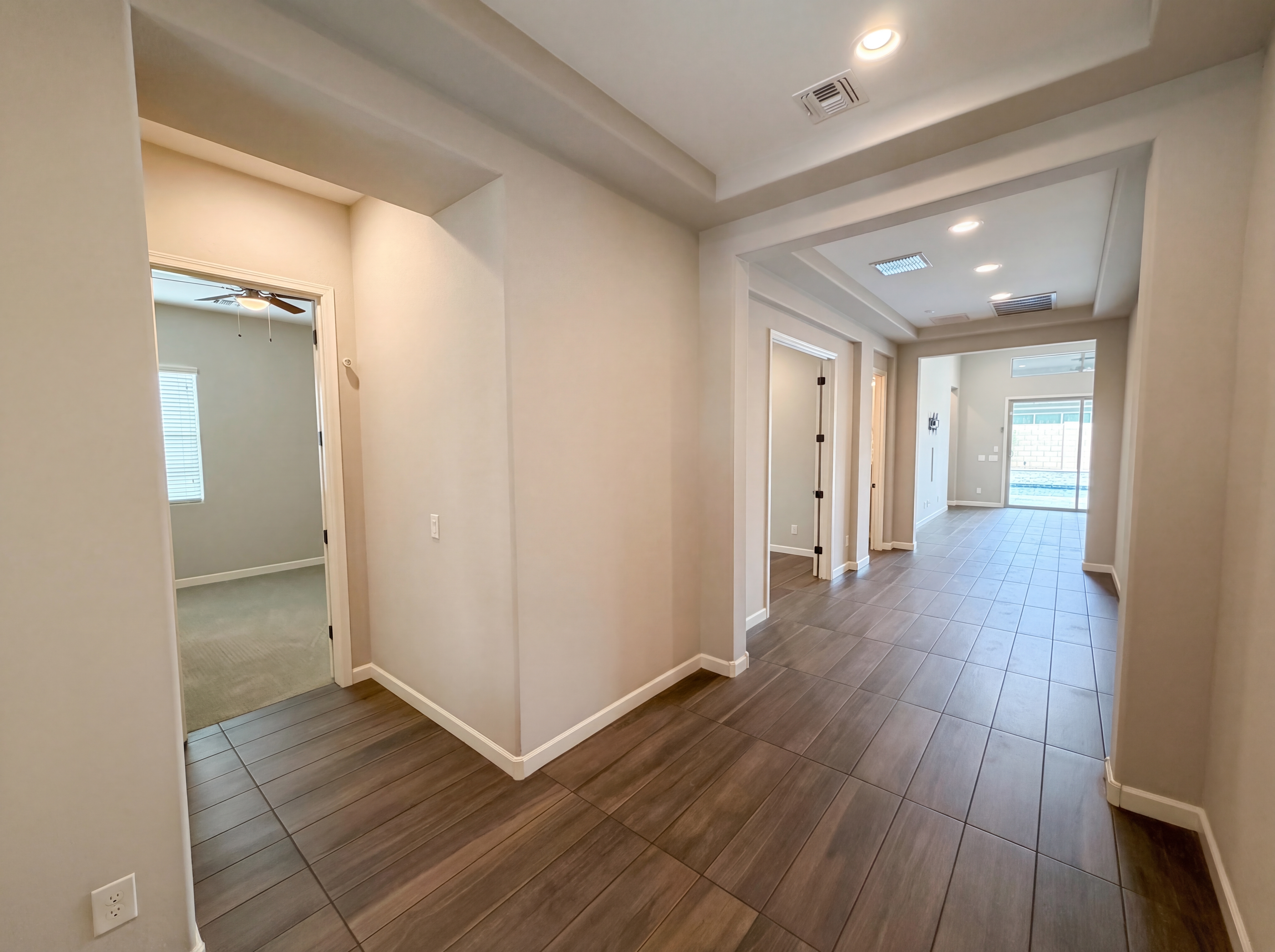 Photo 9 of 41 of 13724 W Harvest Ave, Litchfield Park, AZ