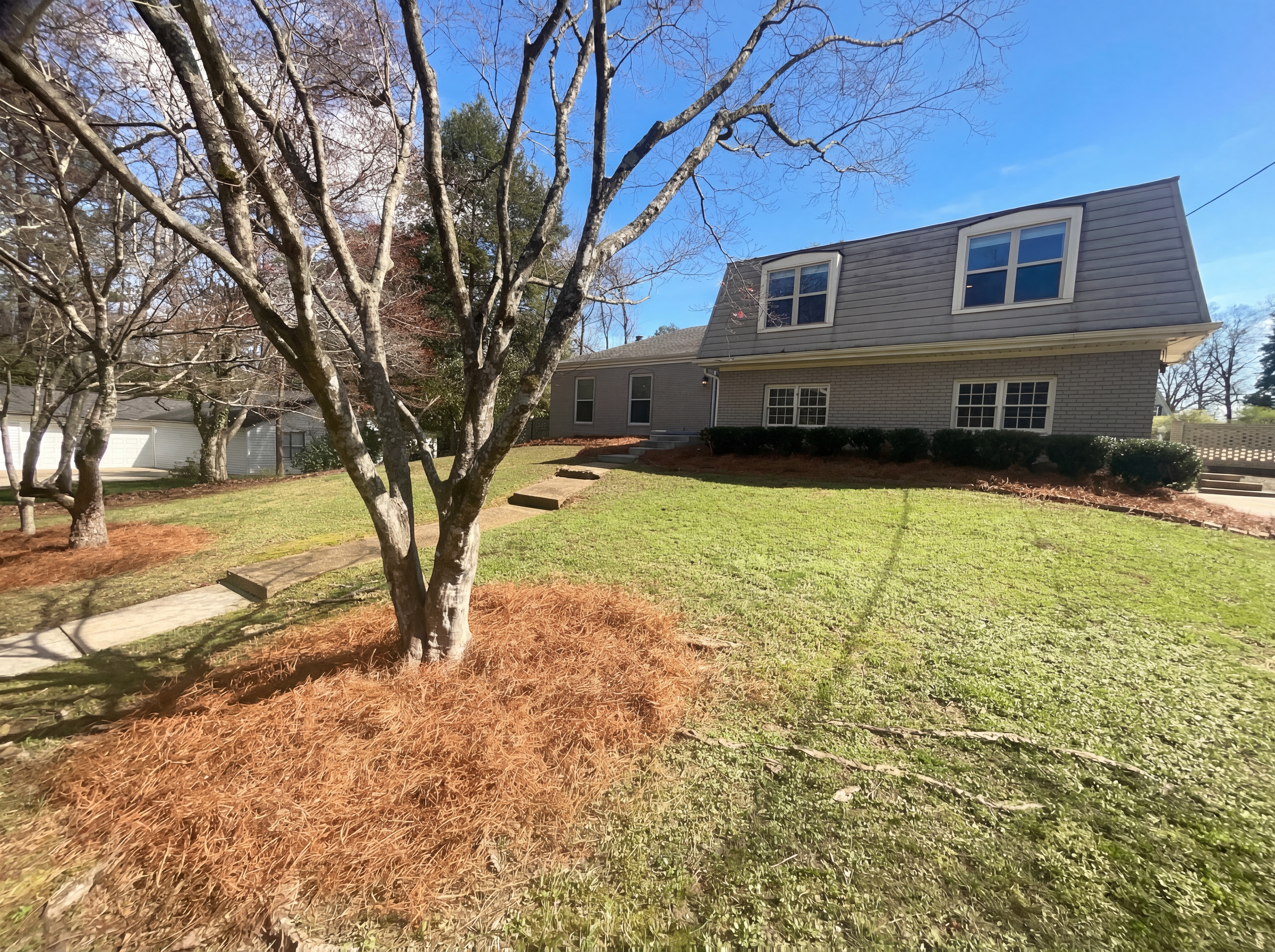 Photo 33 of 37 of 2770 Burtz Dr, Marietta, GA
