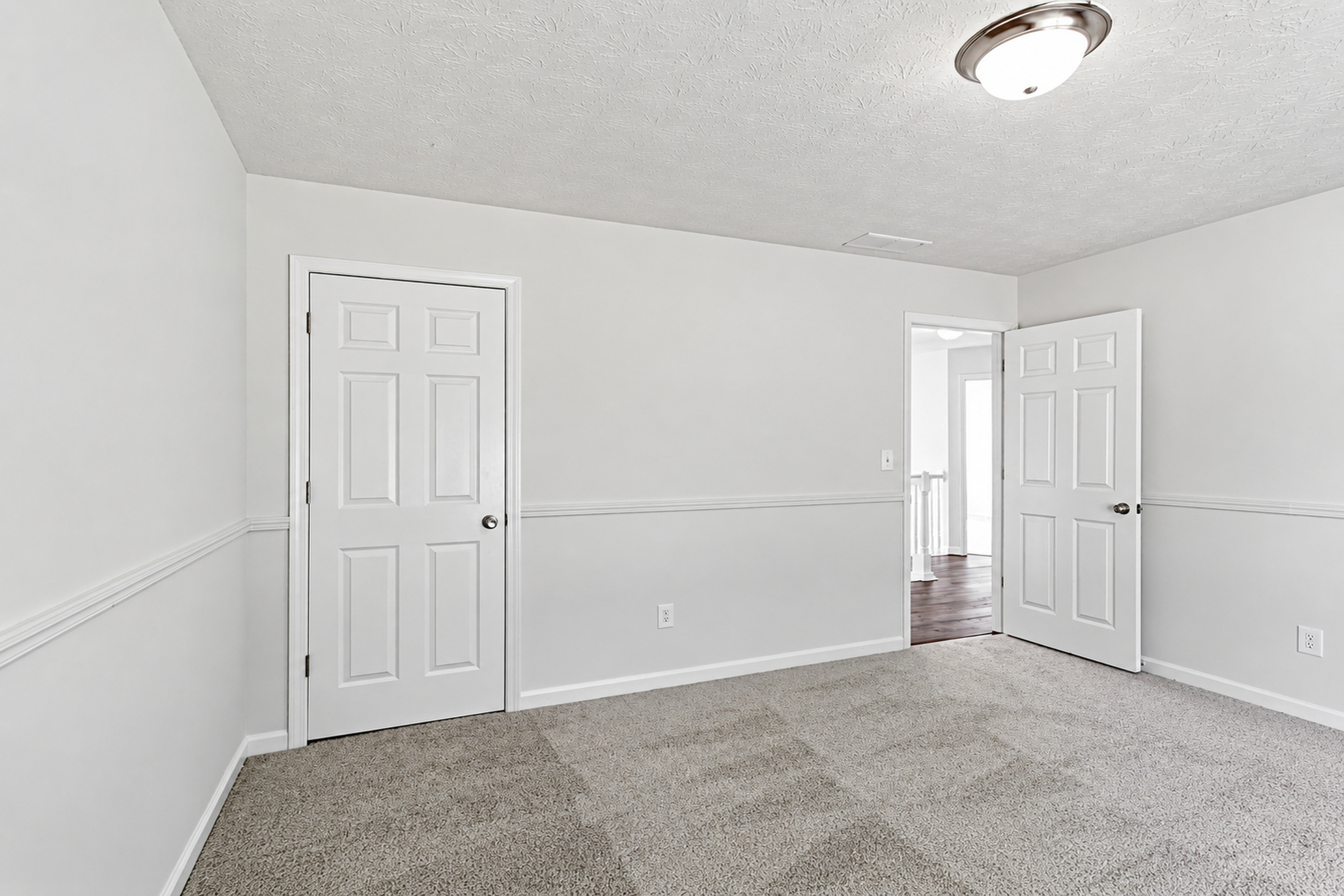 Photo 23 of 41 of 225 Avonlea Dr, Covington, GA