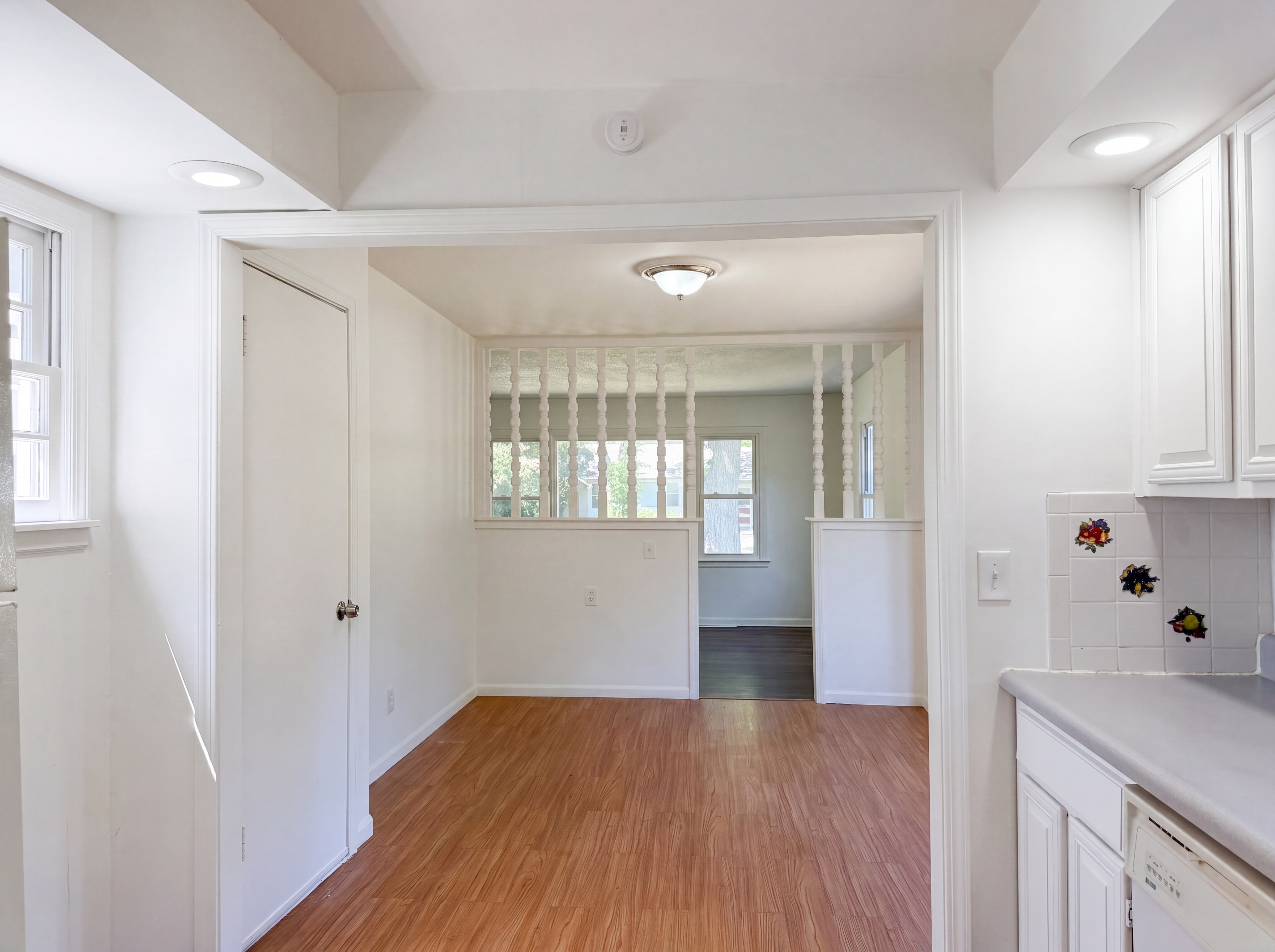 Photo 8 of 17 of 5333 N Euclid Ave, Kansas City, MO