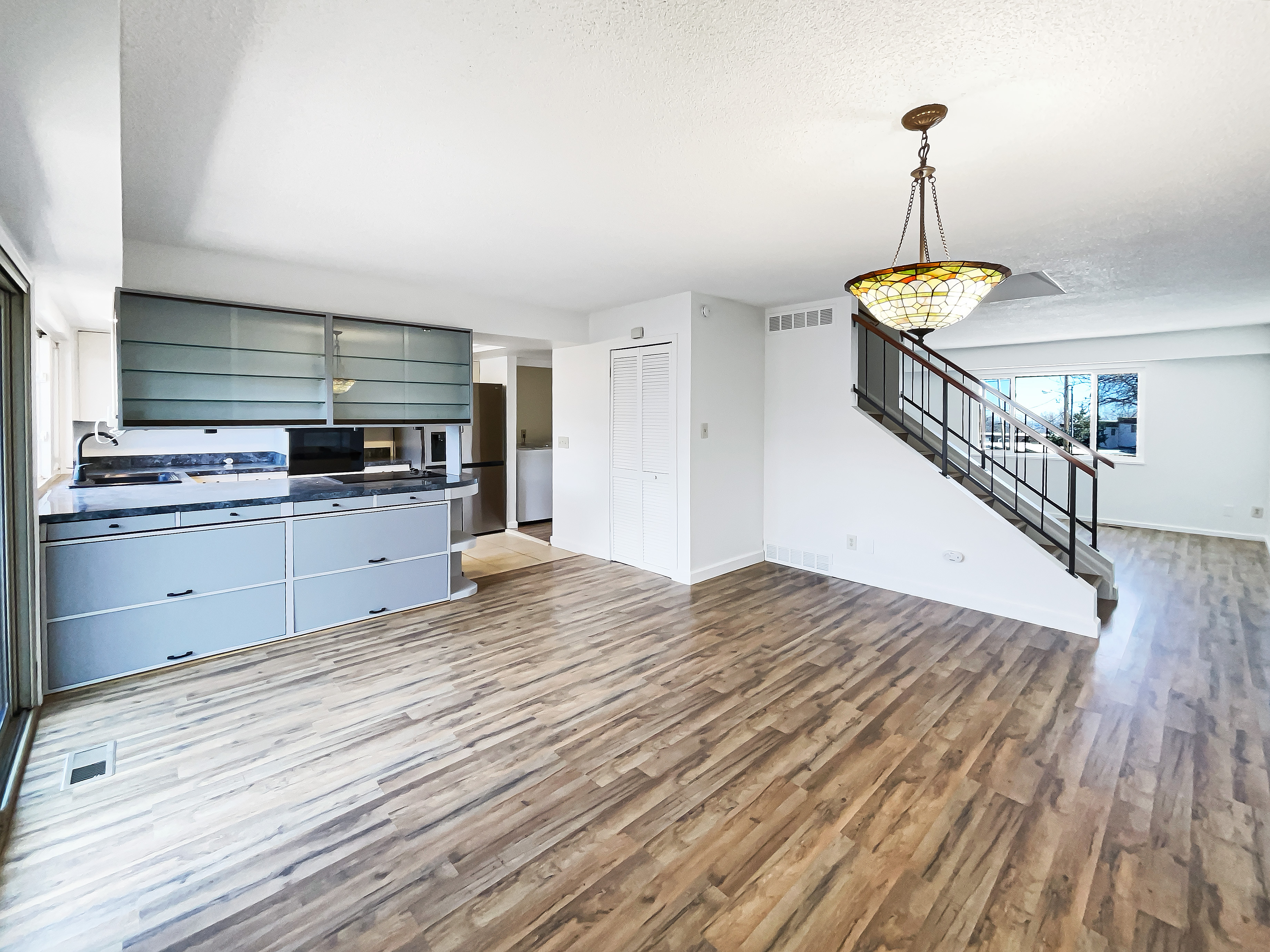 Photo 12 of 20 of 630 S Youngfield Ct, Lakewood, CO