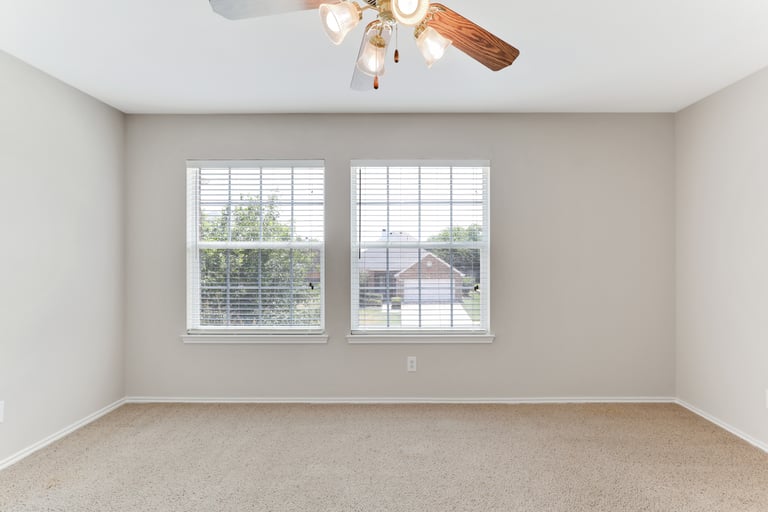 Photo 24 of 26 - 509 Cassia Way, Arlington, TX 76002