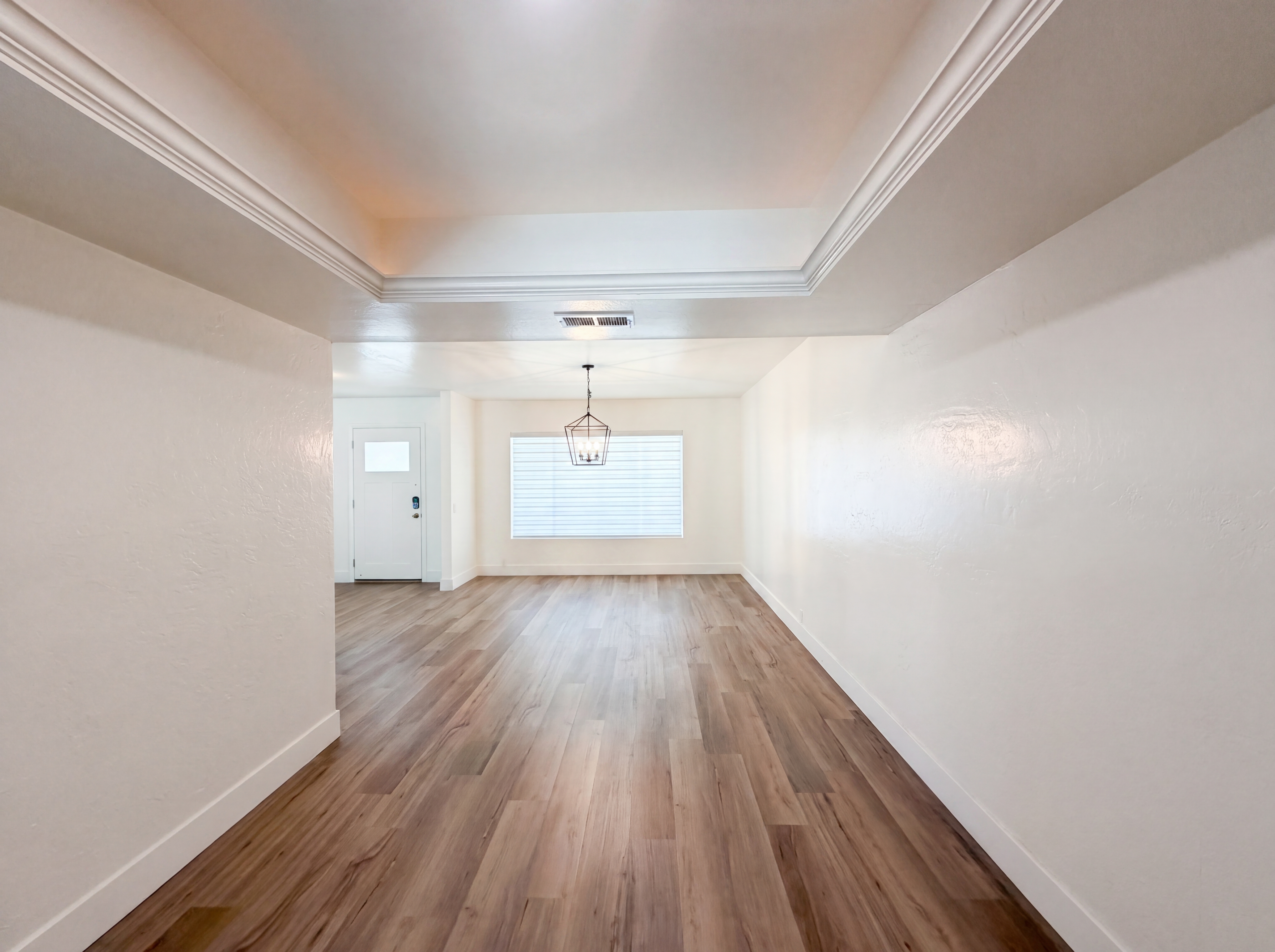 Photo 8 of 22 of 3028 E Marilyn Rd, Phoenix, AZ
