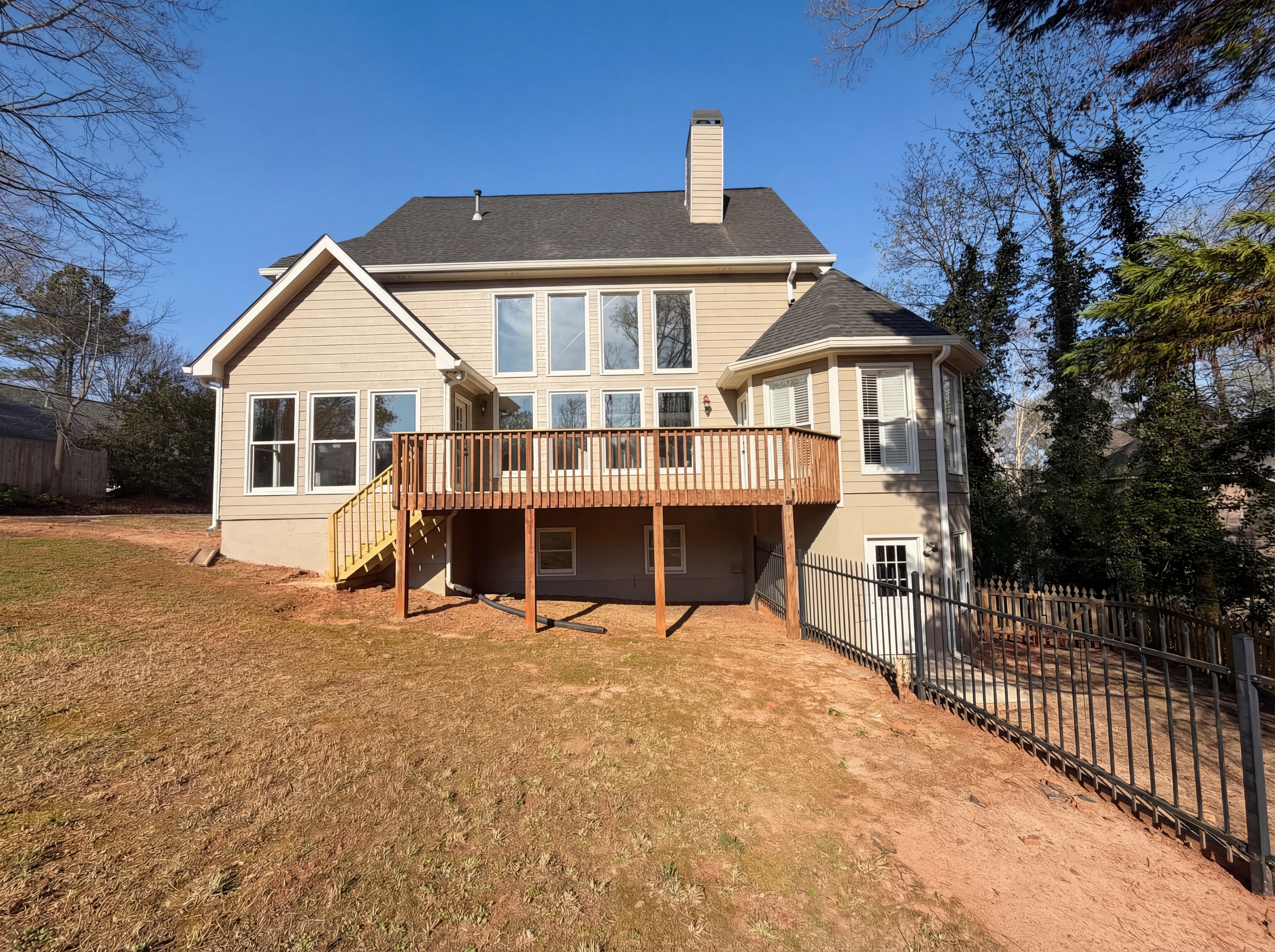 Photo 7 of 25 of 5011 Lake Holw, Douglasville, GA