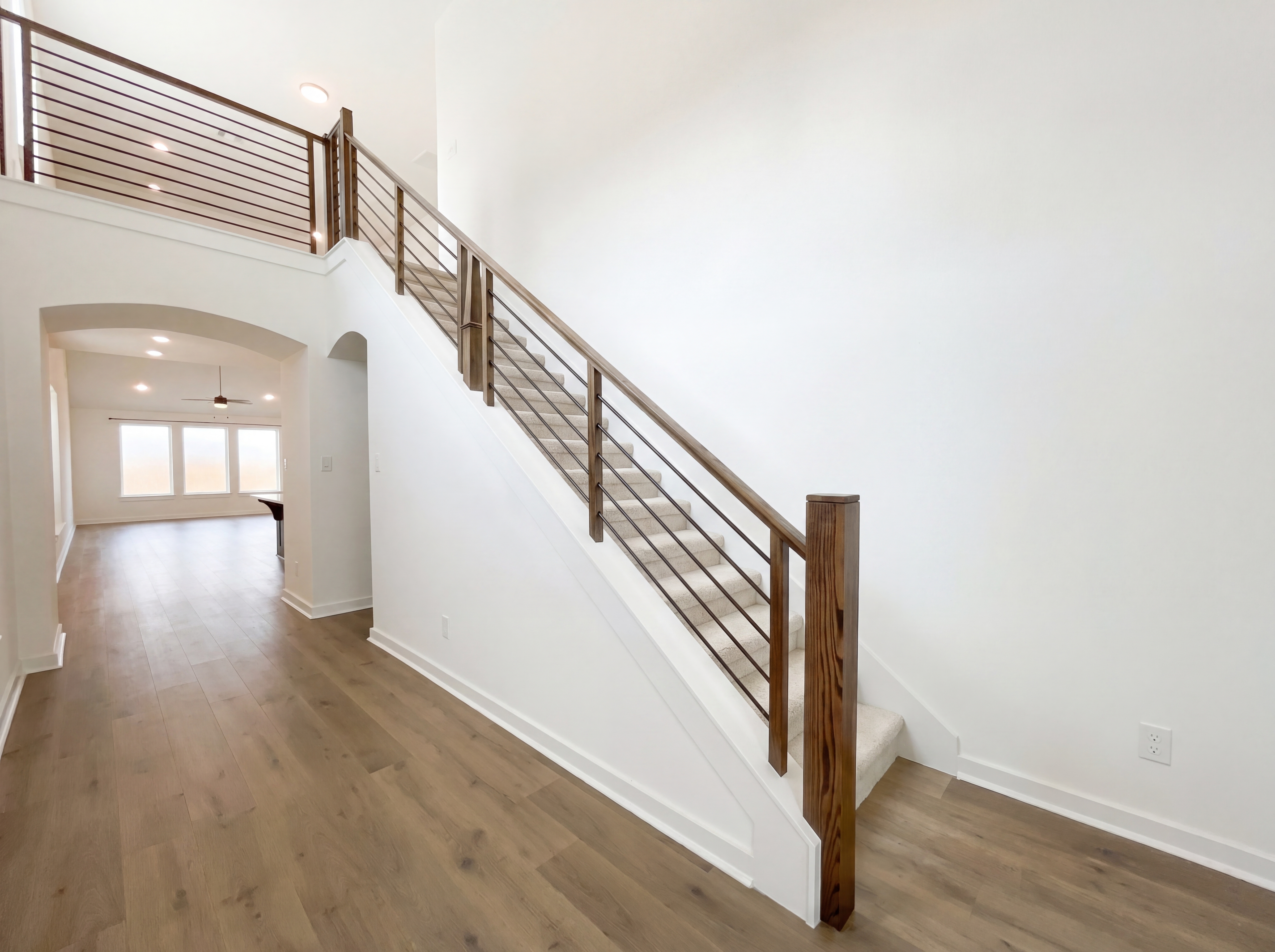 Photo 8 of 19 of 118 Neches Nook Ct, Conroe, TX