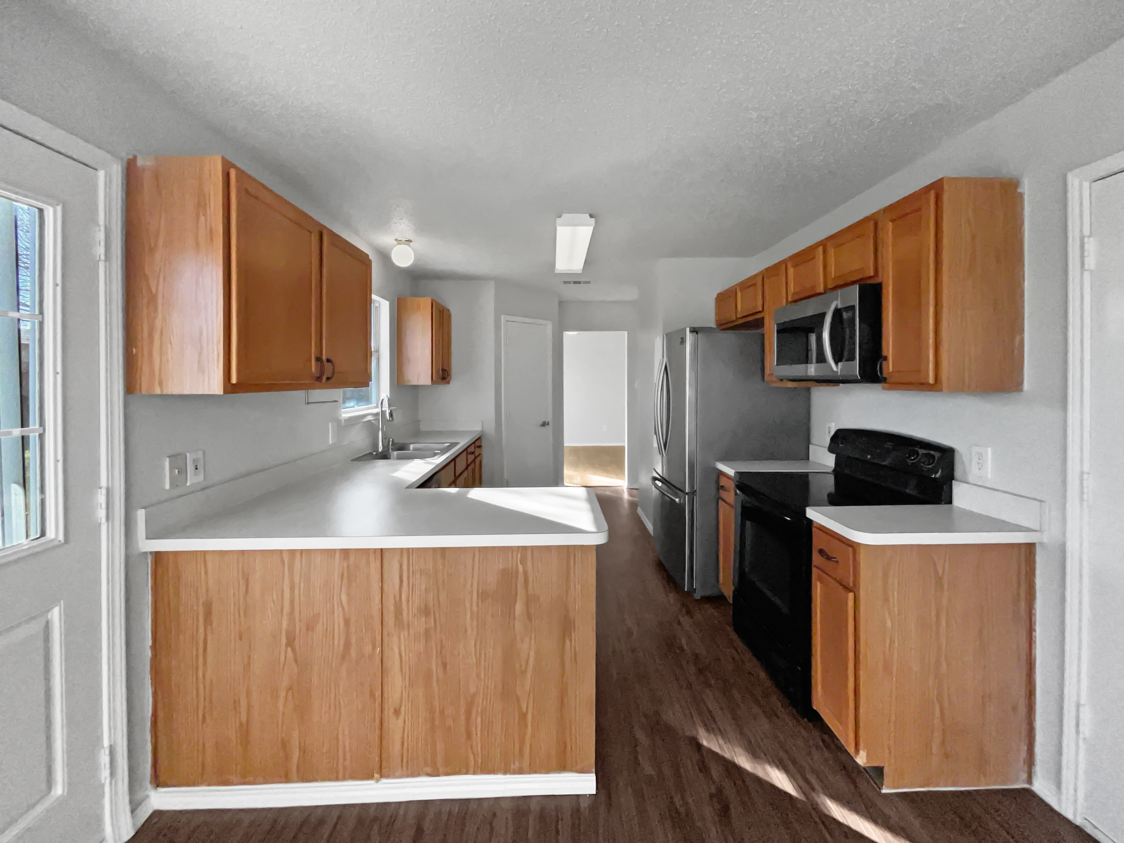 Photo 6 of 21 of 333 Longshore Dr, Little Elm, TX