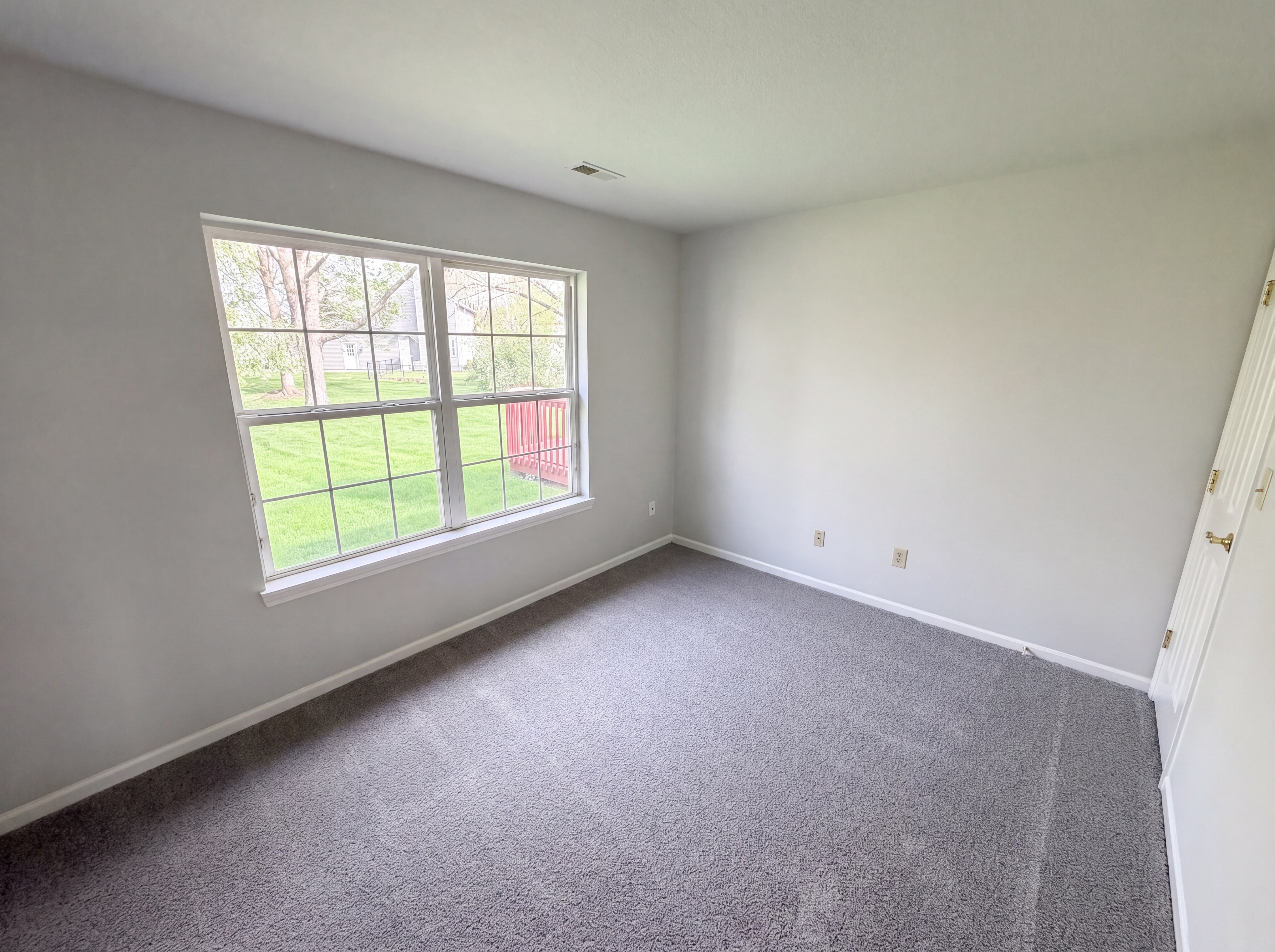 Photo 16 of 21 of 12839 Glengary Dr, Fishers, IN