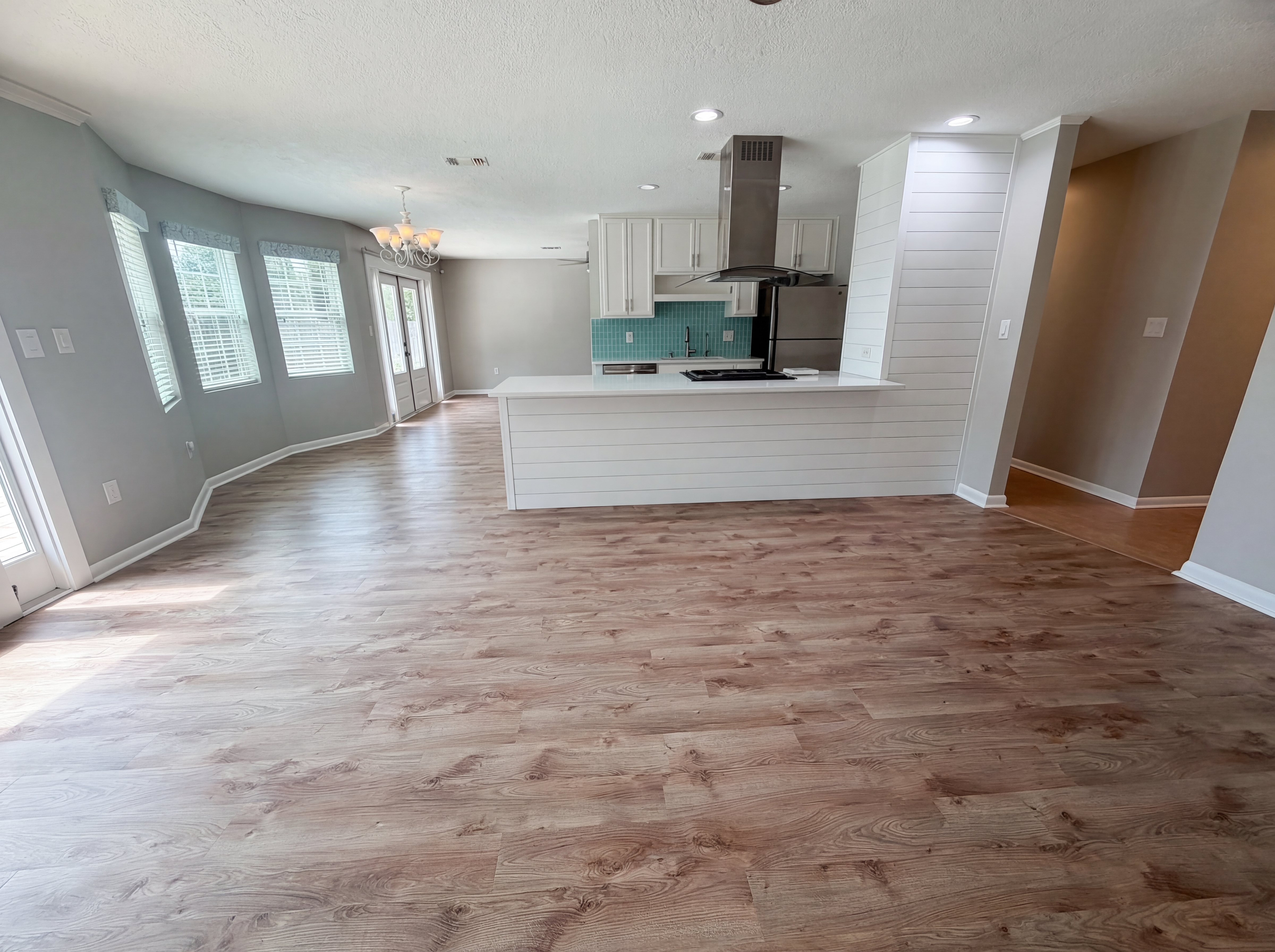 Photo 6 of 16 of 636 Merioneth Dr NE, Fort Walton Beach, FL