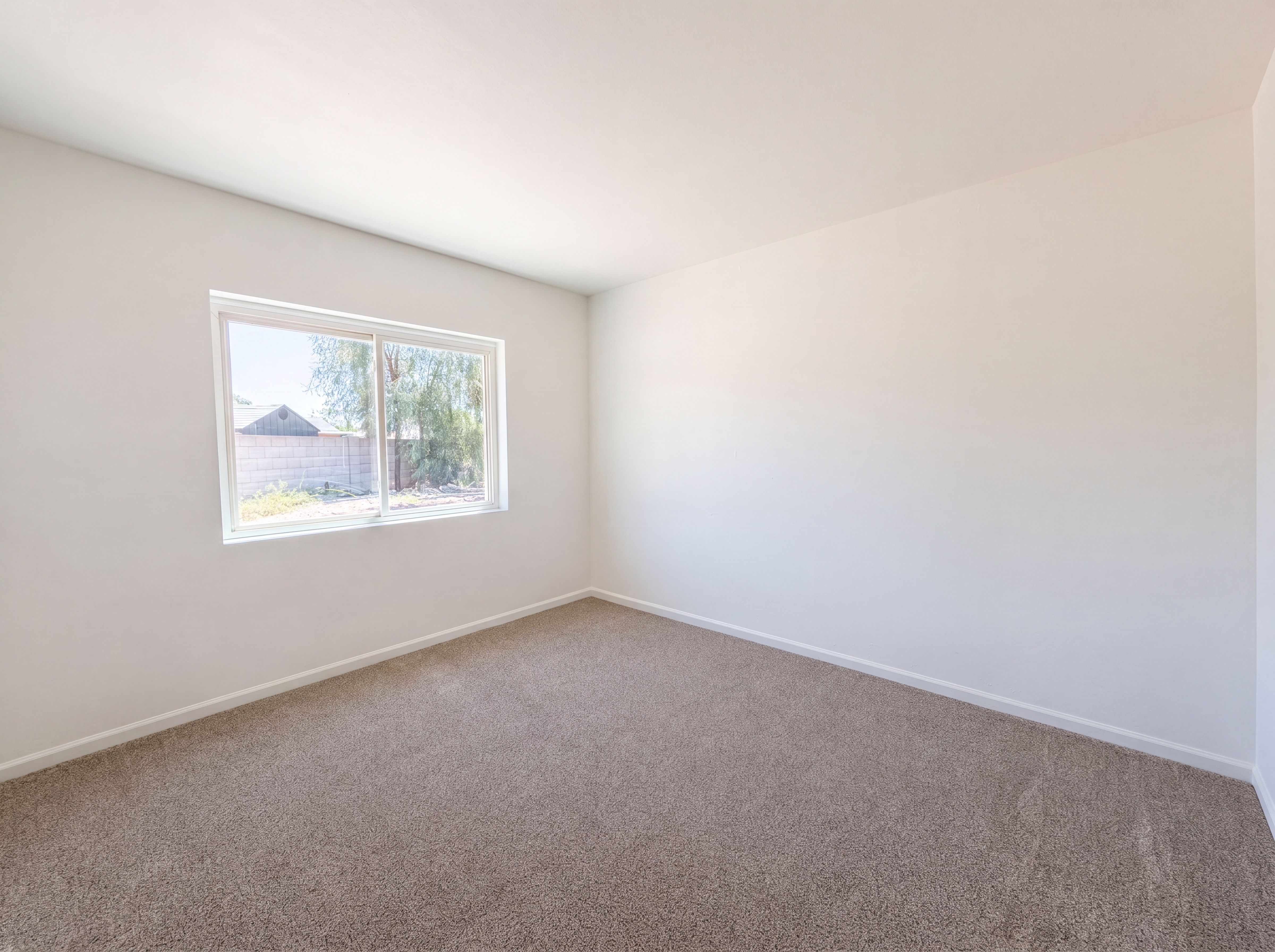 Photo 4 of 17 of 1307 W Alamo Dr, Chandler, AZ
