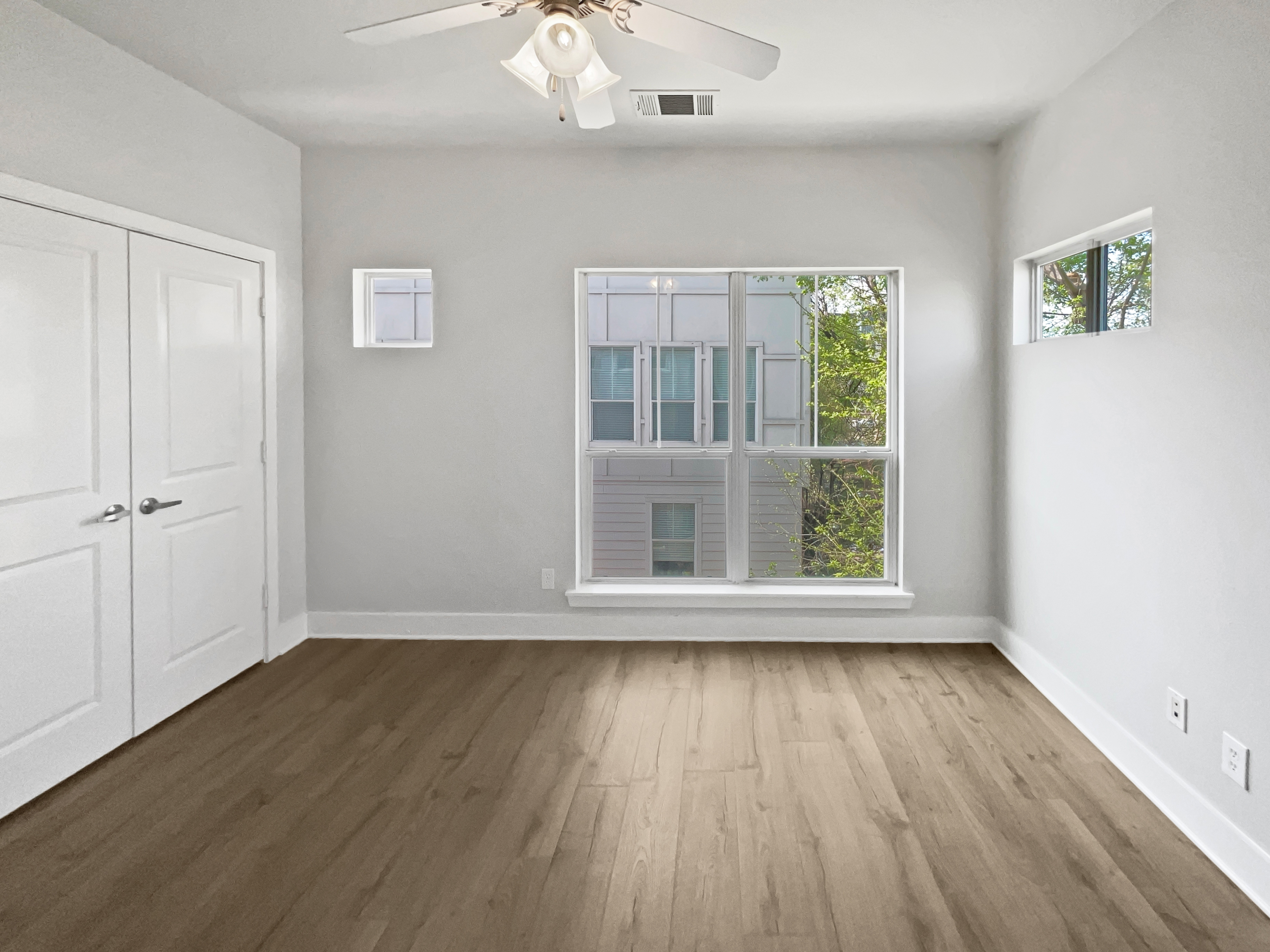 Photo 16 of 23 of 1616 Tribeca Way, Dallas, TX