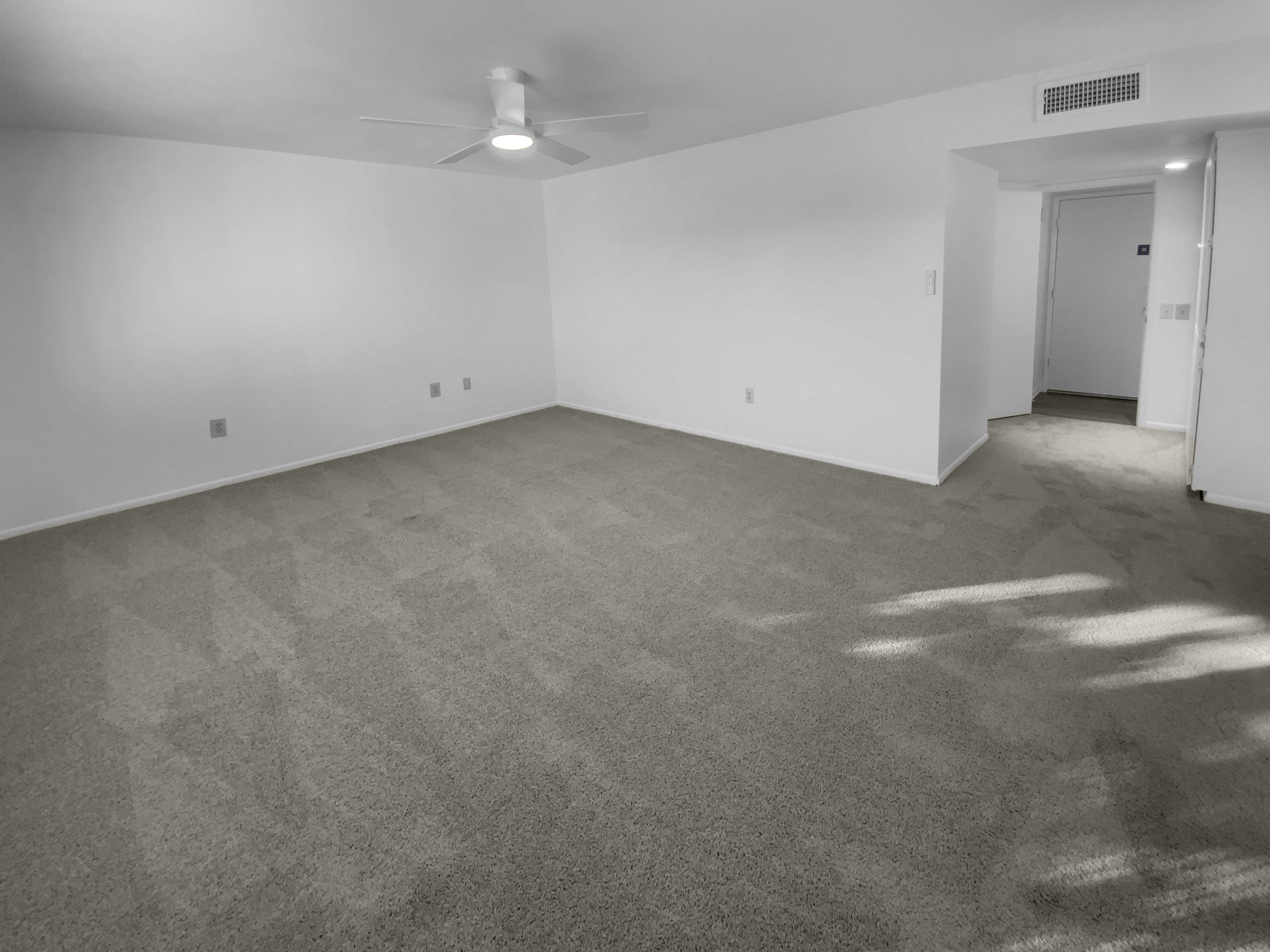 Photo 4 of 21 of 9703 W Spanish Moss Ln, Sun City, AZ