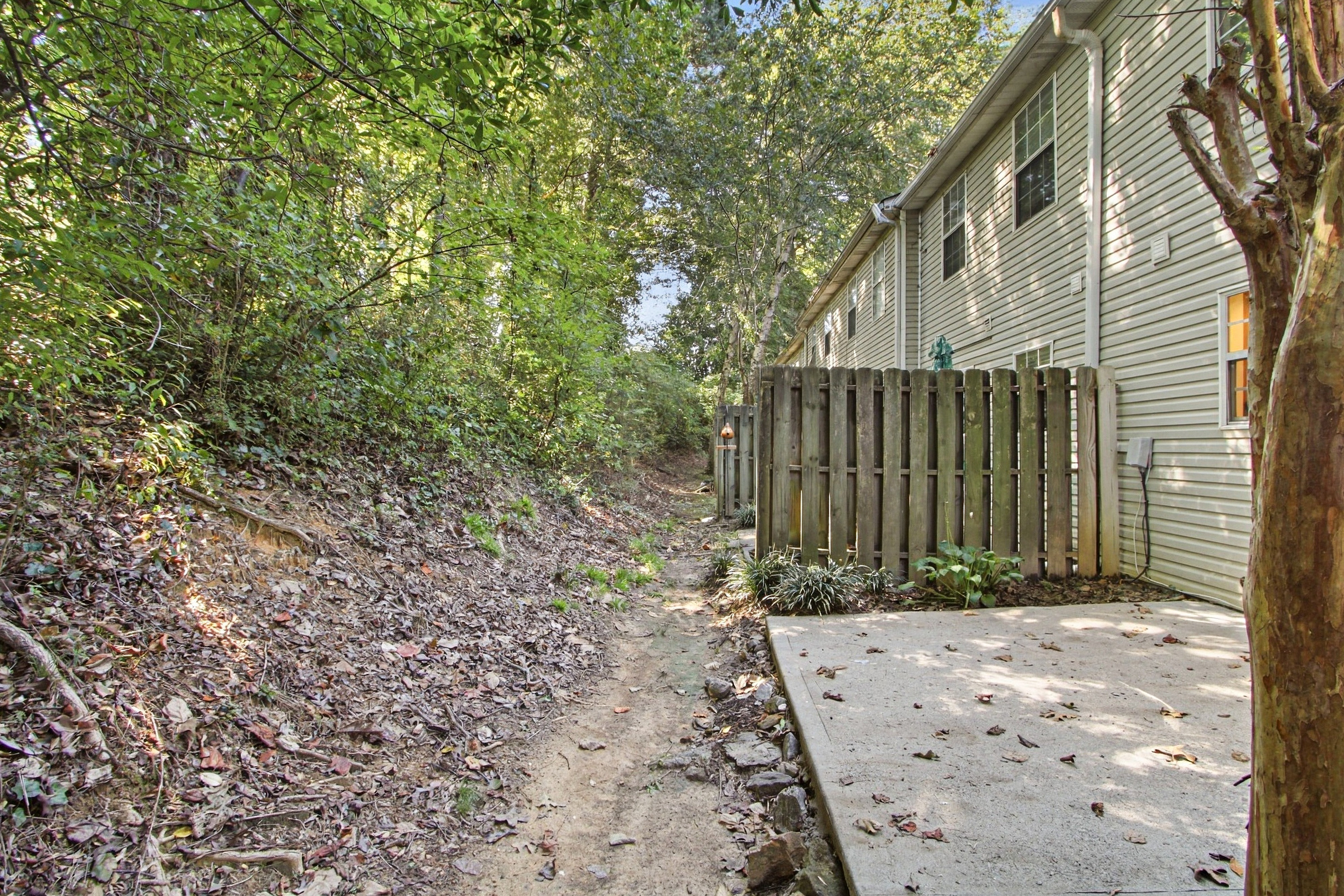 Photo 16 of 20 of 208 Park St, Dallas, GA