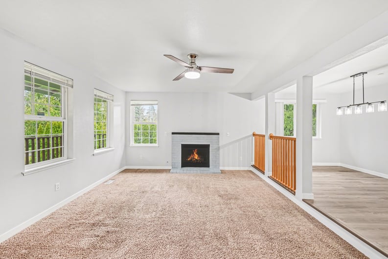 Property photo 3 of 21016 68th Street Ct E