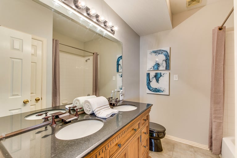 Photo 26 of 33 - 1710 Barton Springs Ct, Allen, TX 75002