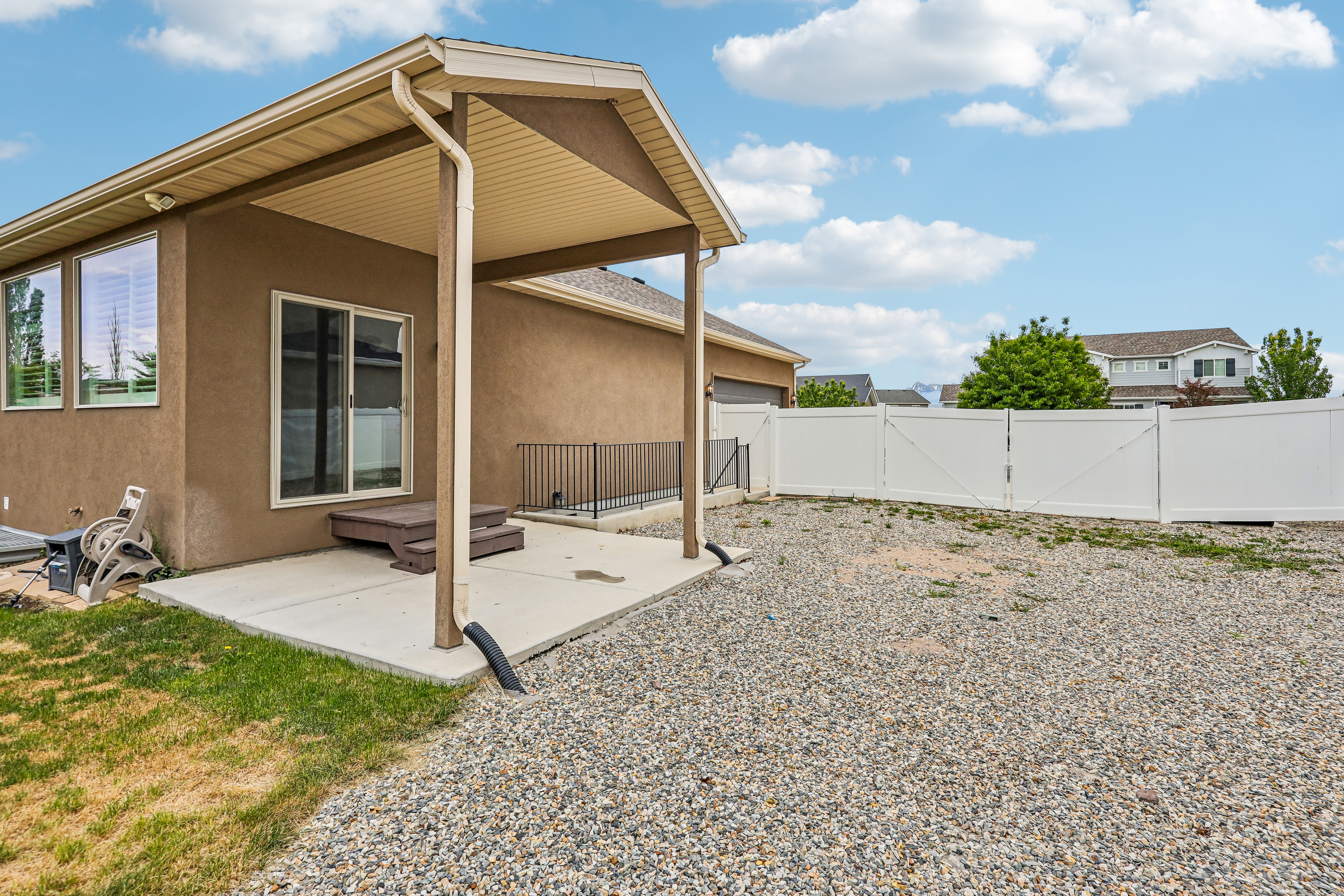 Photo 37 of 41 of 11512 S 4135 W, South Jordan, UT