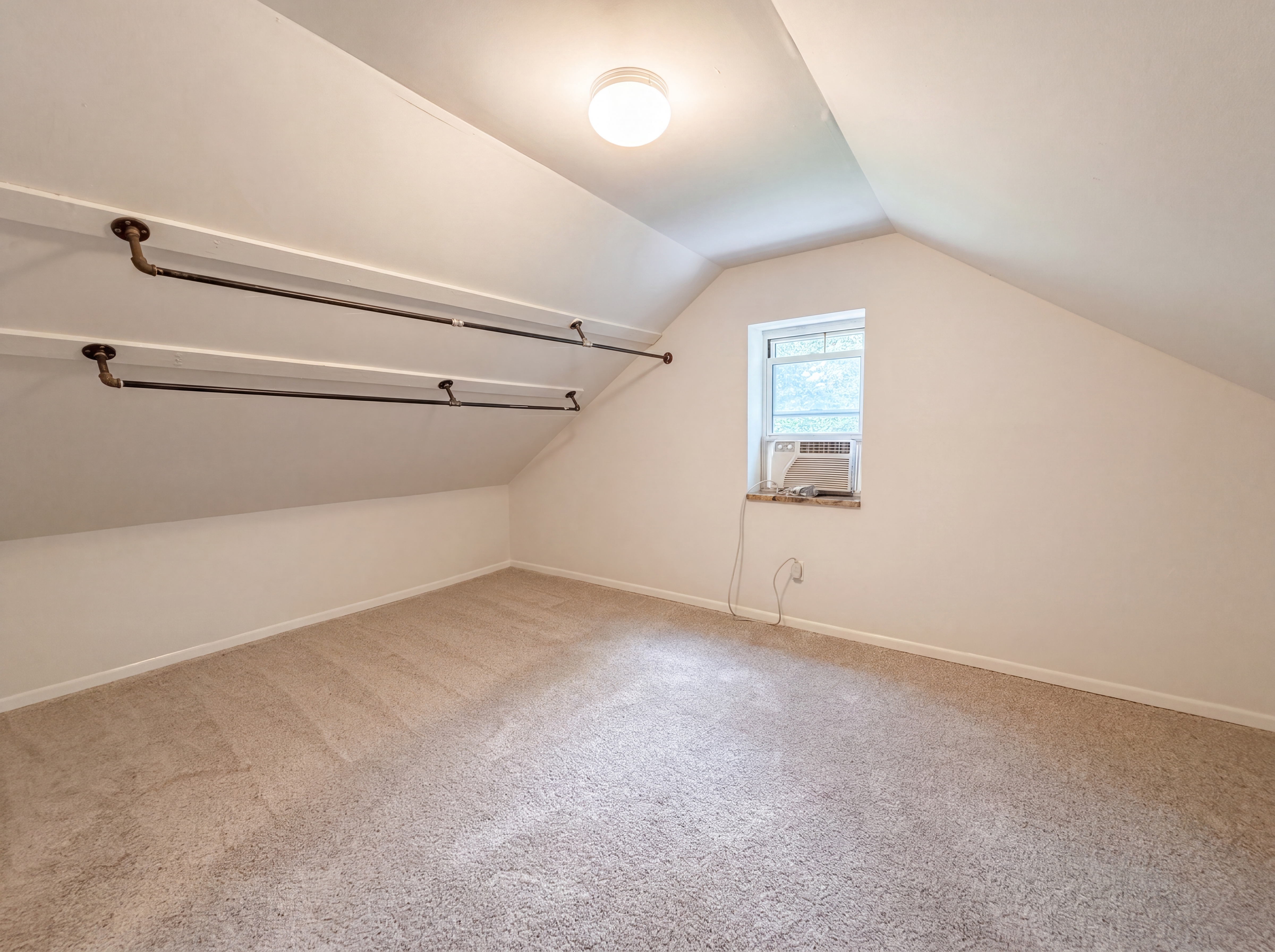 Photo 11 of 24 of 5363 Reber Pl, Saint Louis, MO