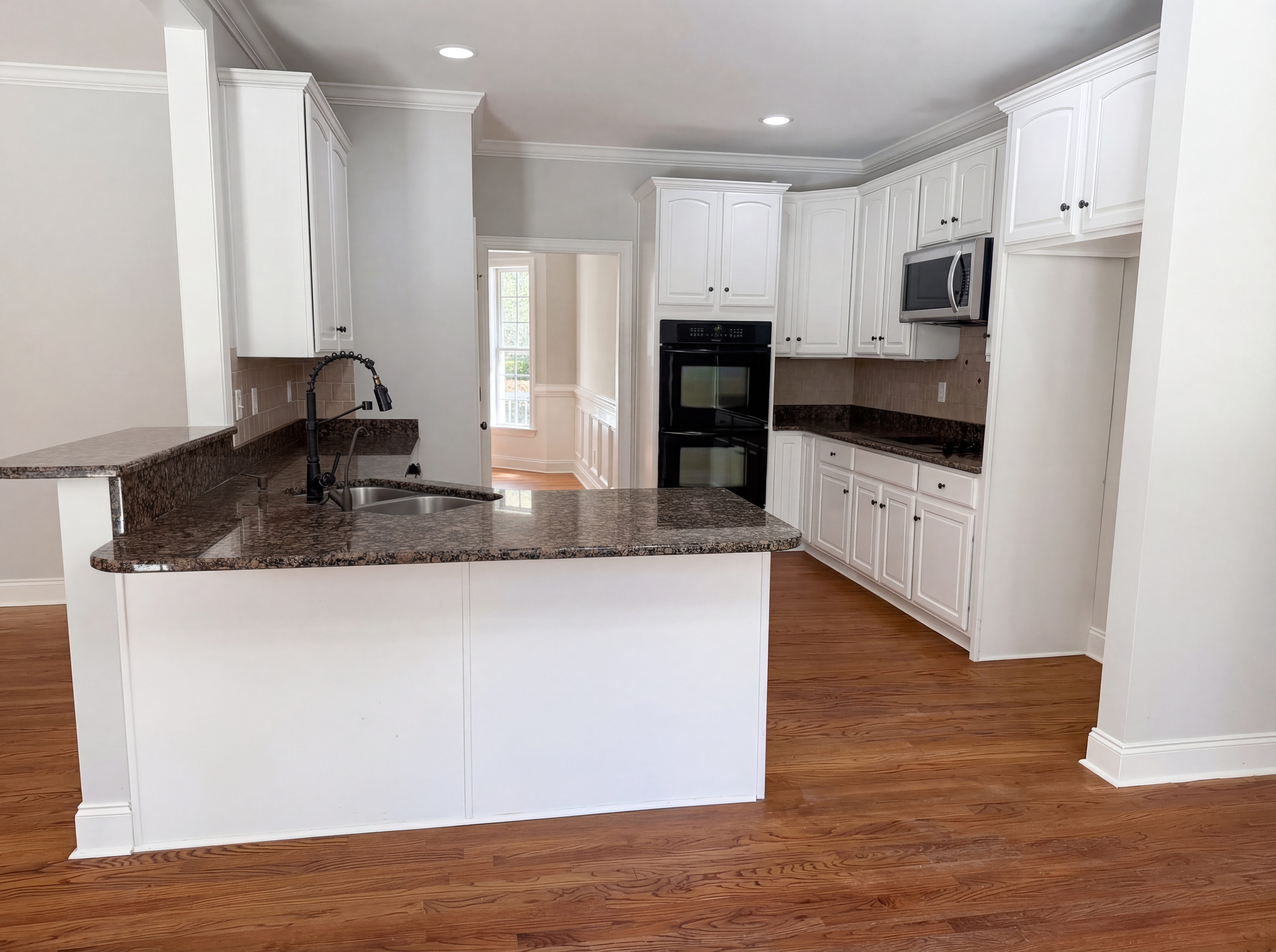 Photo 10 of 30 of 852 Indian Fork Rd, Chapin, SC