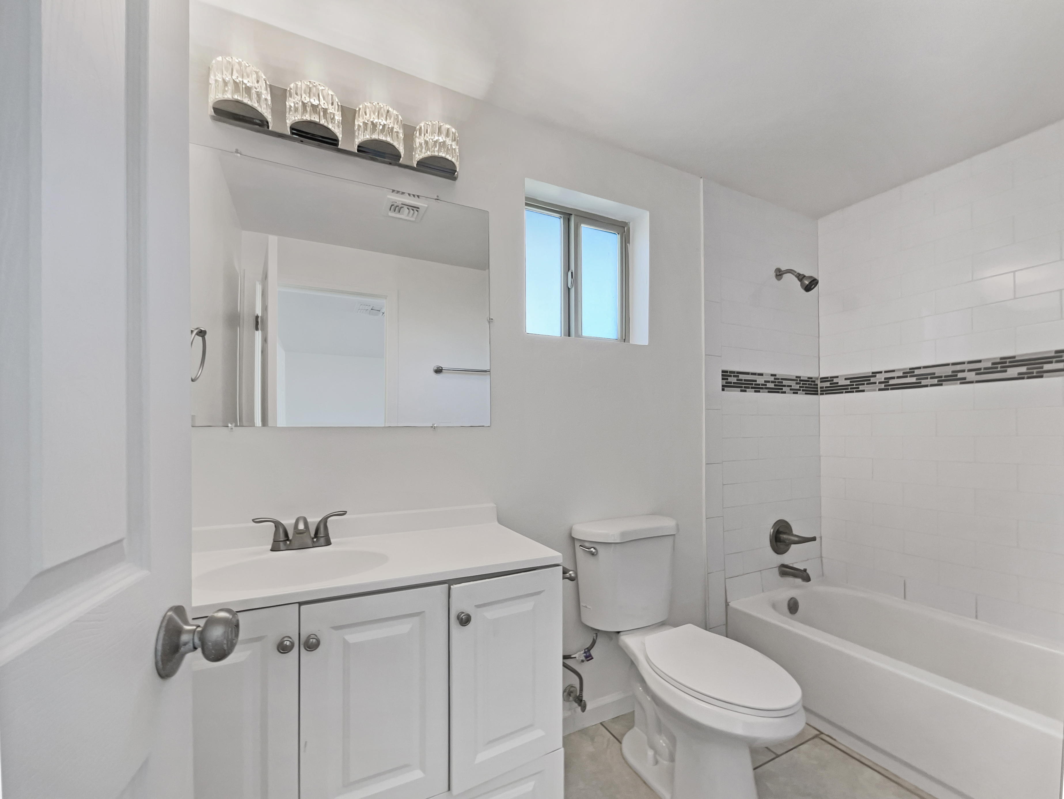Photo 15 of 17 of 802 W Tipton Dr, Tucson, AZ