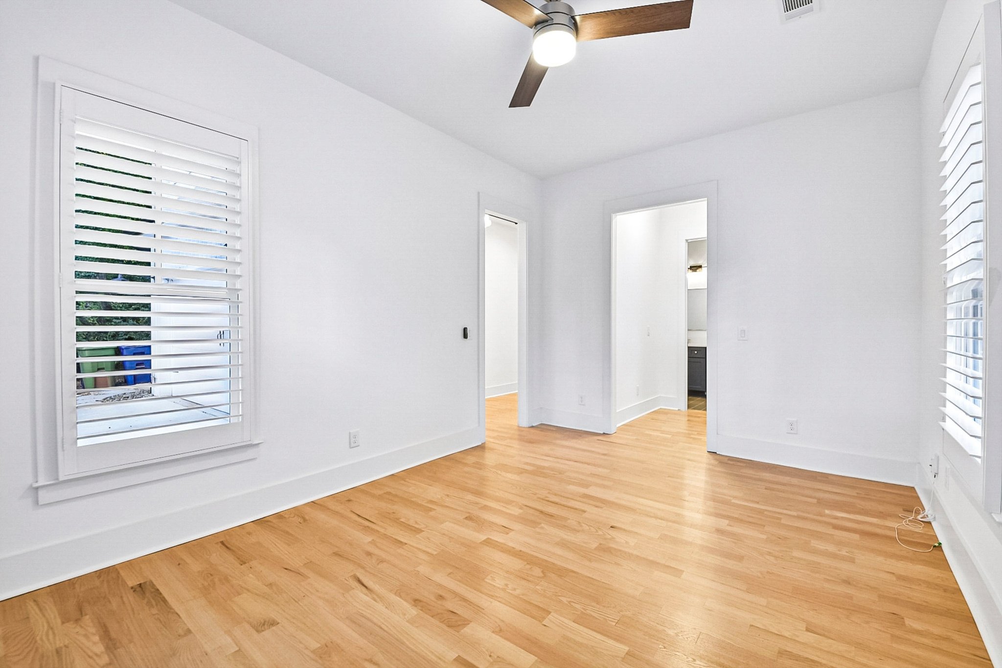 Photo 22 of 30 of 2073 Candler Road SE, Atlanta, GA