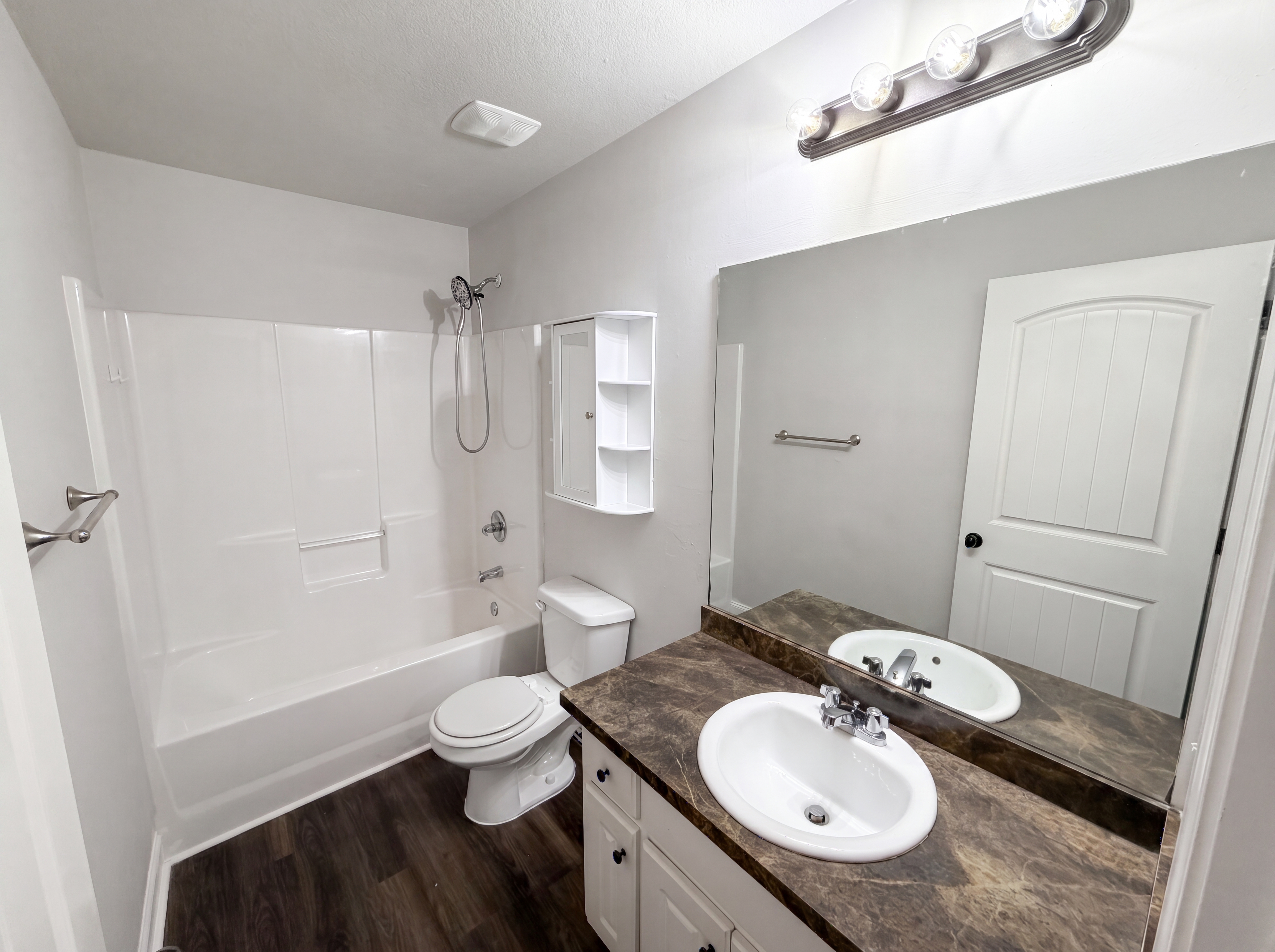 Photo 33 of 42 of 410 Redtail Rd, Jefferson, GA