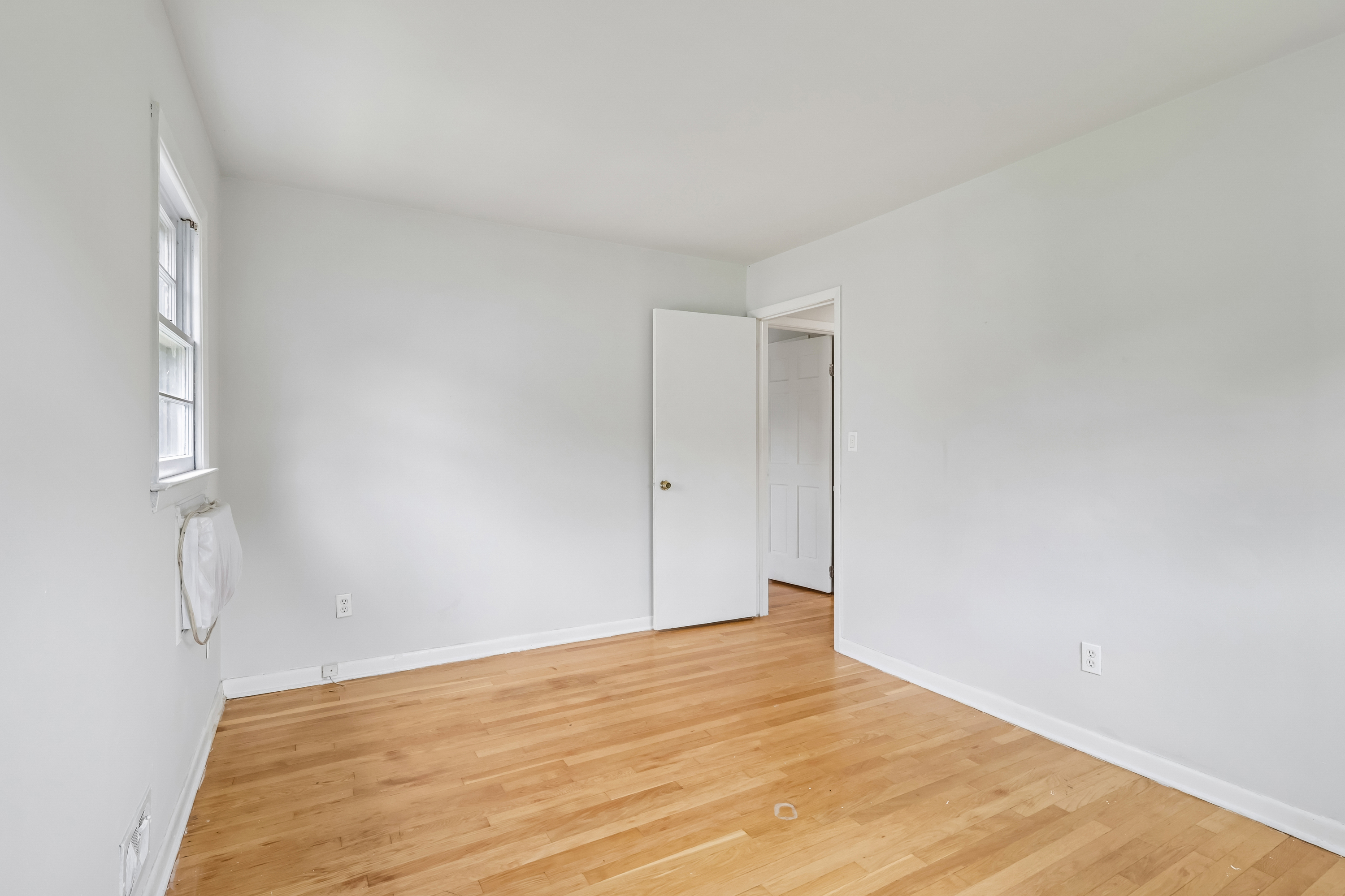 Photo 23 of 39 of 78-80 Parkside Rd, Plainfield, NJ 07060, Plainfield, NJ
