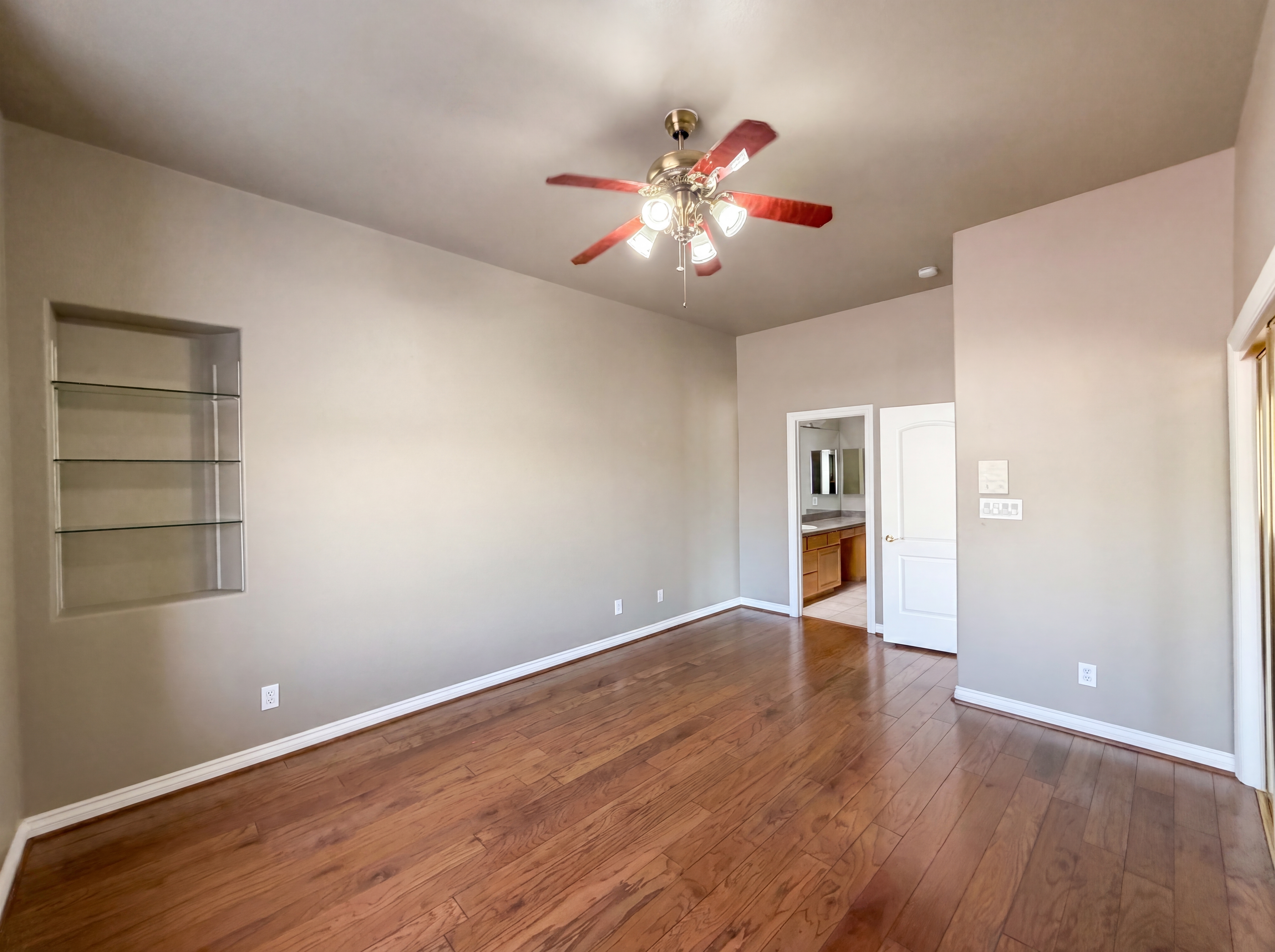 Photo 21 of 56 of 4870 Conough Ln, Las Vegas, NV