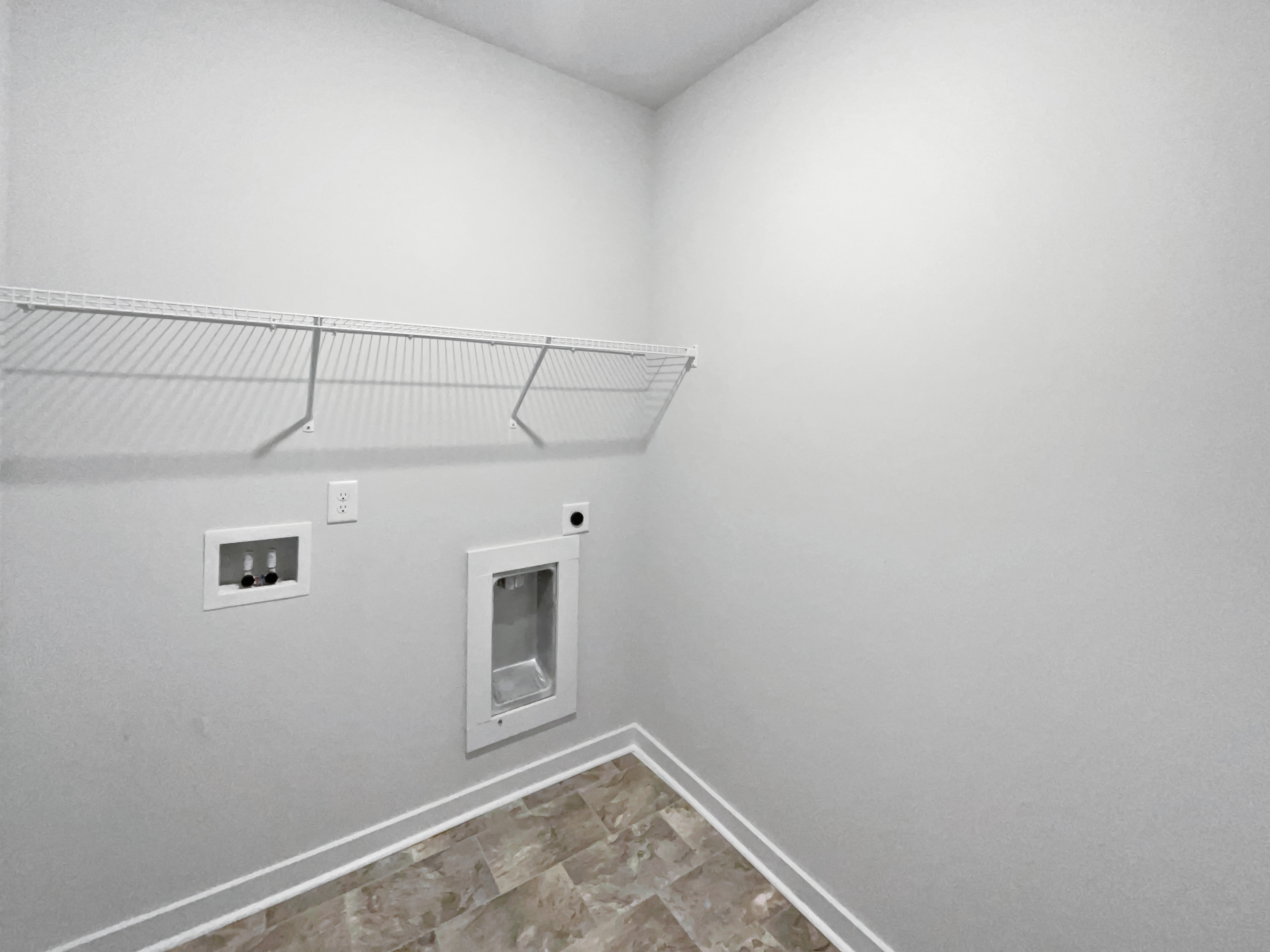 Photo 19 of 22 of 2976 Rambler Dr, Loganville, GA