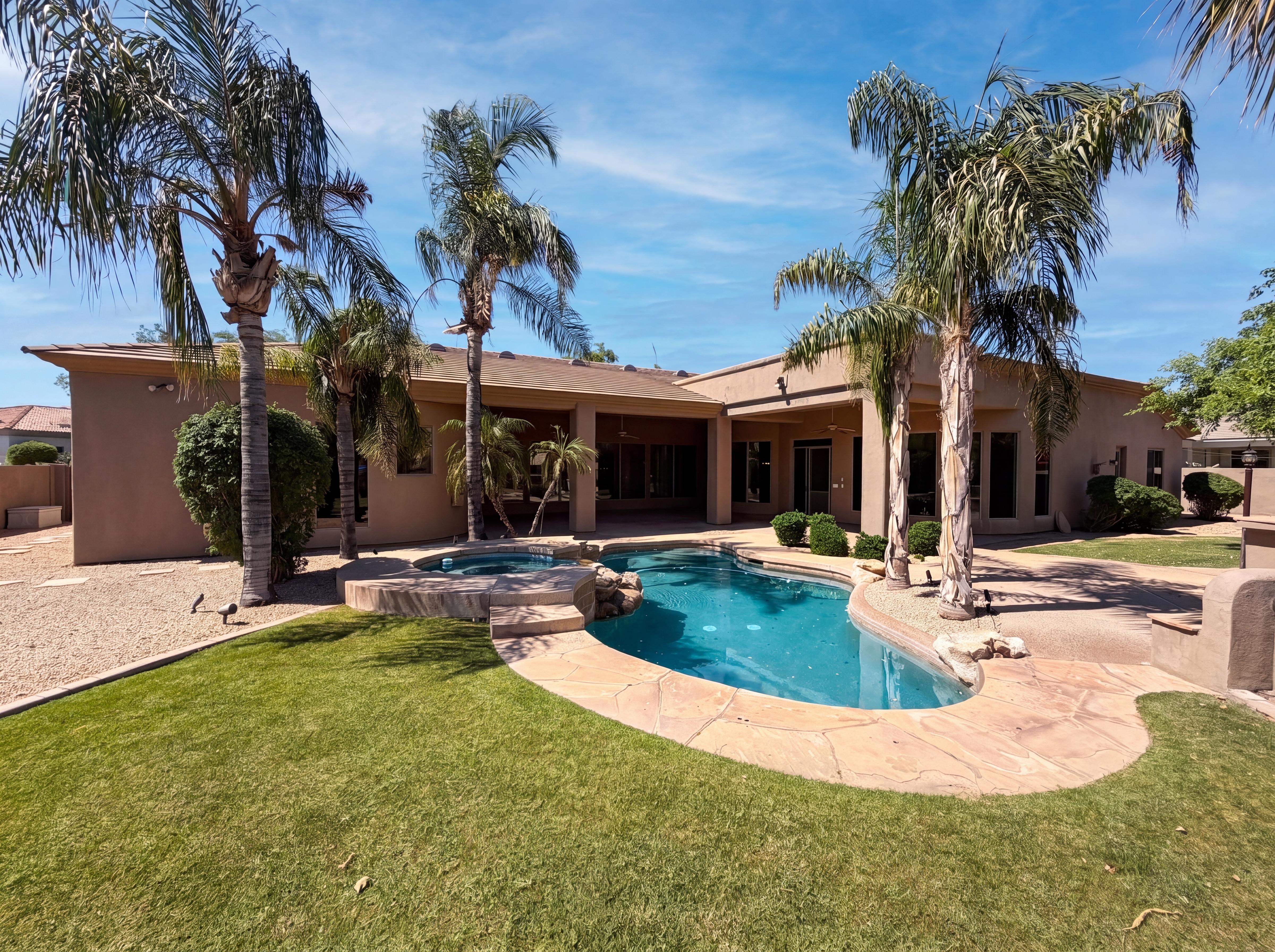 Photo 5 of 39 of 9558 E Ann Way, Scottsdale, AZ