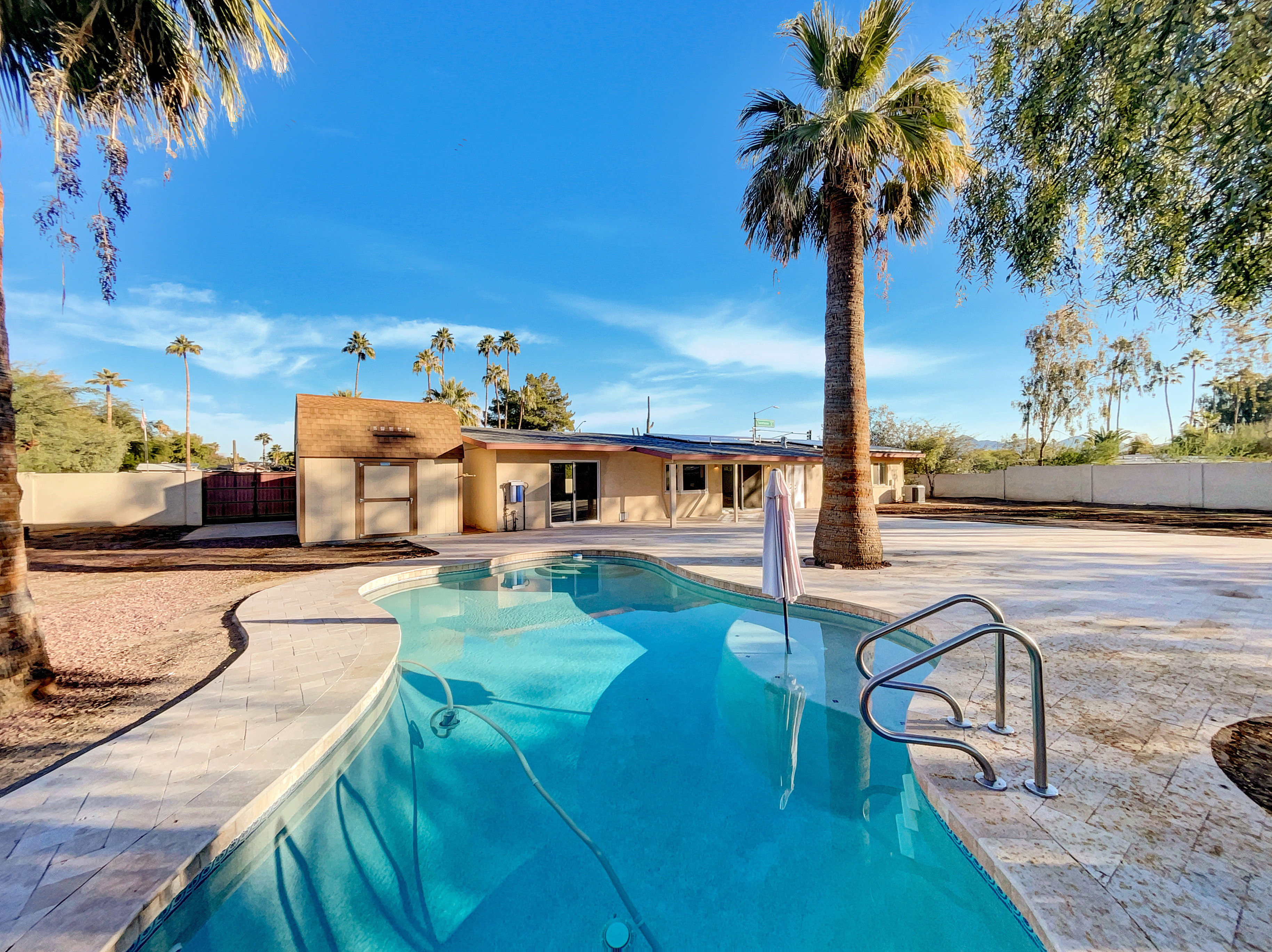 Photo 5 of 18 of 6325 E Sweetwater Ave, Scottsdale, AZ