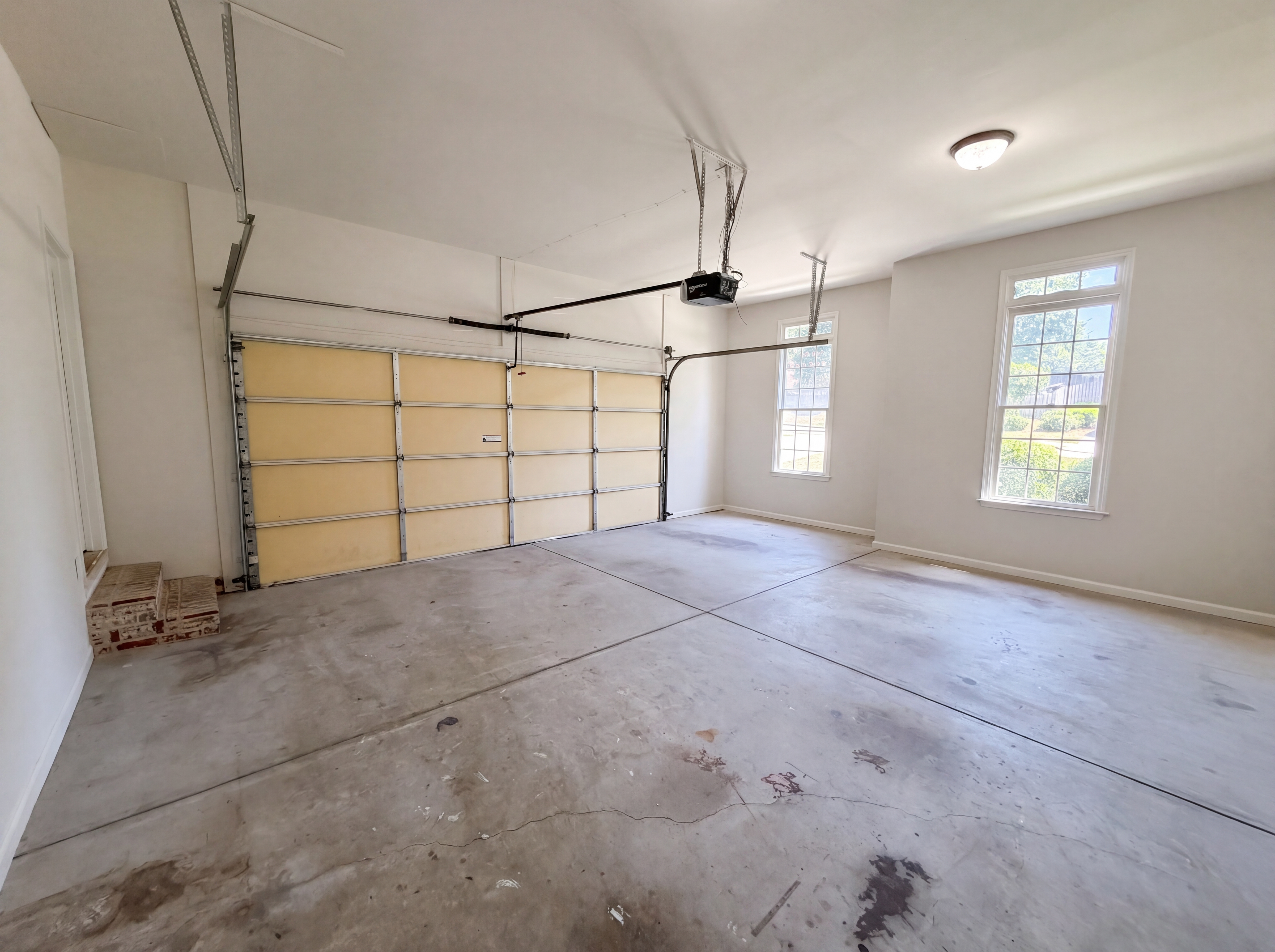 Photo 19 of 25 of 861 Windsor Creek Dr, Grayson, GA