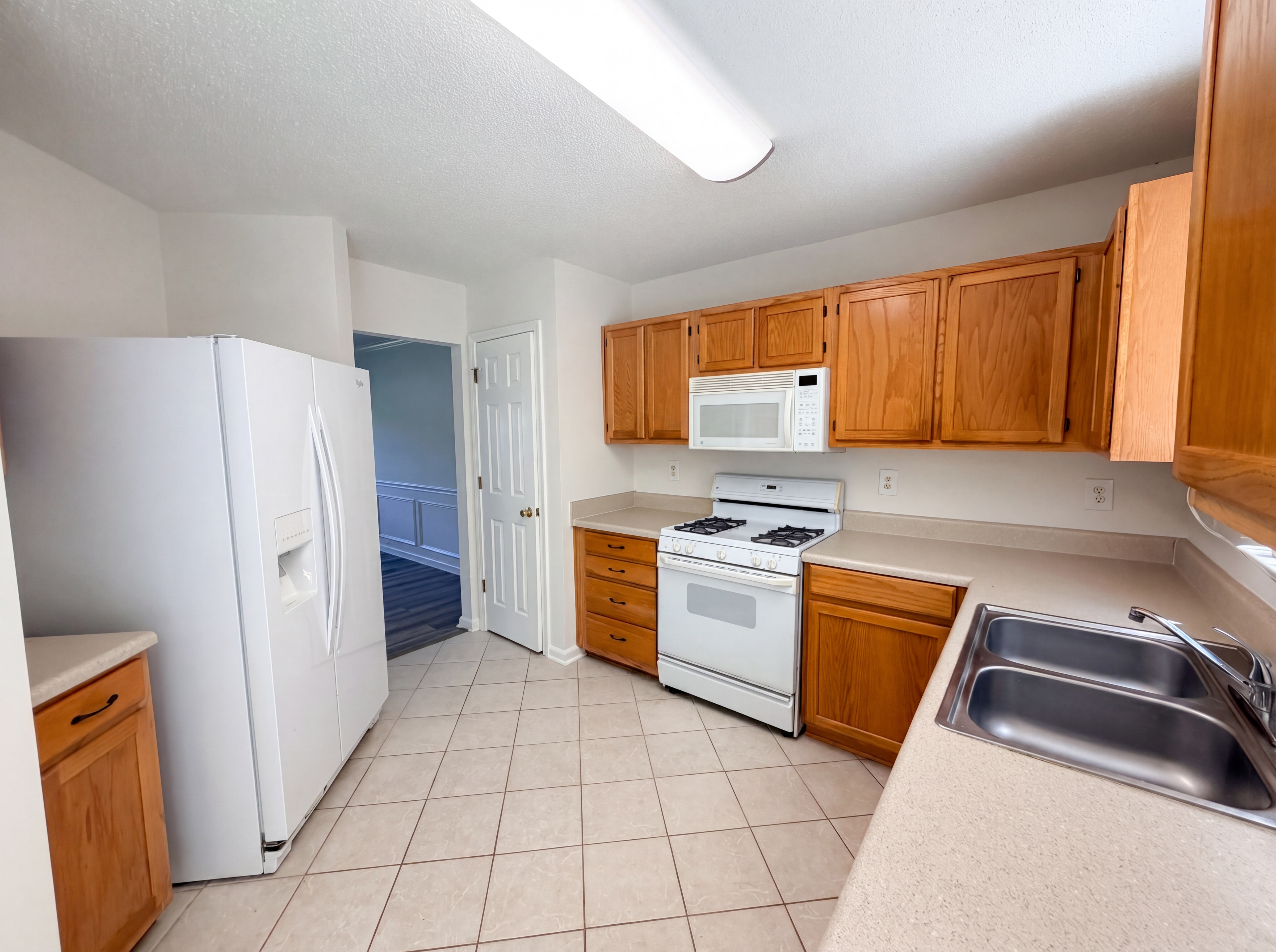 Photo 9 of 17 of 7423 Henderson Park Rd, Huntersville, NC