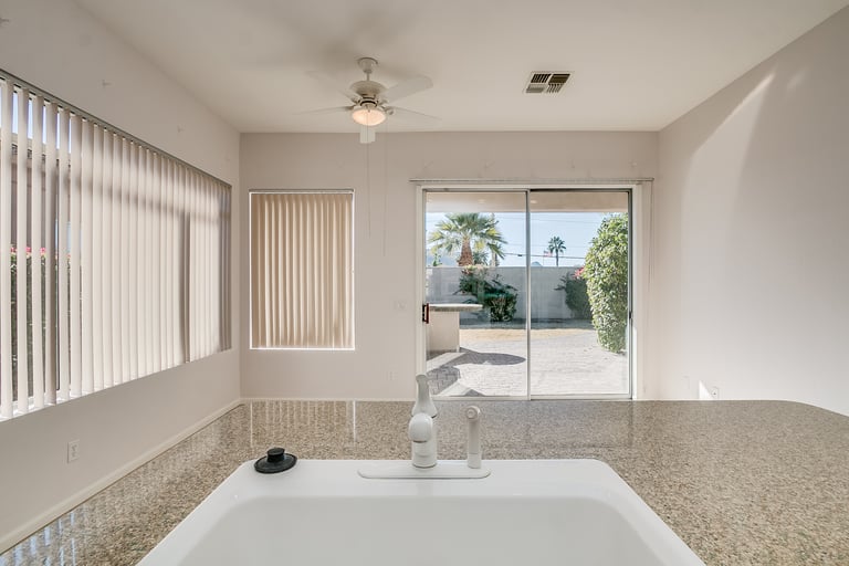 Photo 8 of 34 - 4147 E Hancock Dr, Phoenix, AZ 85028