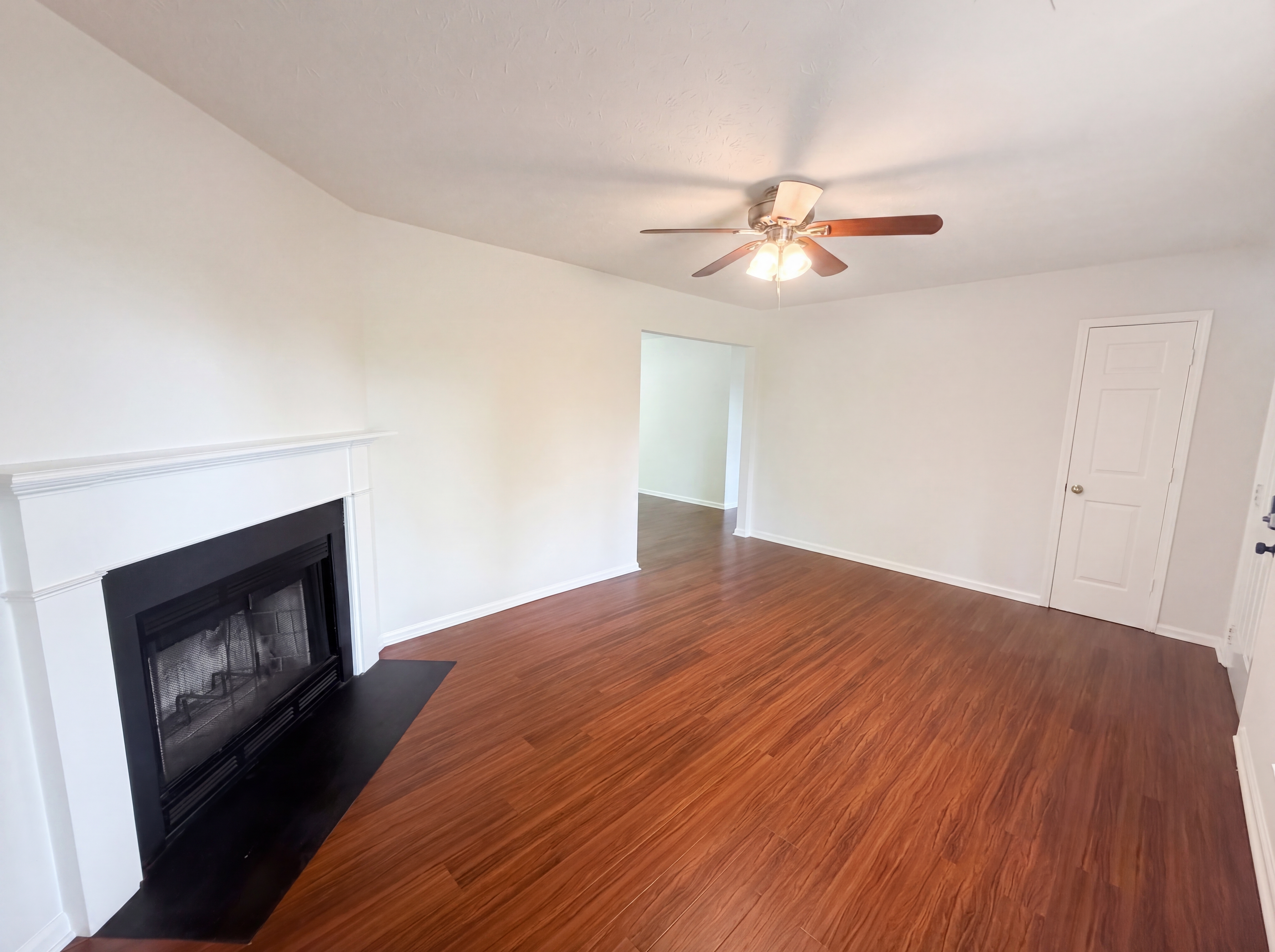 Photo 7 of 16 of 1514 Willow Gate Way, Auburn, GA