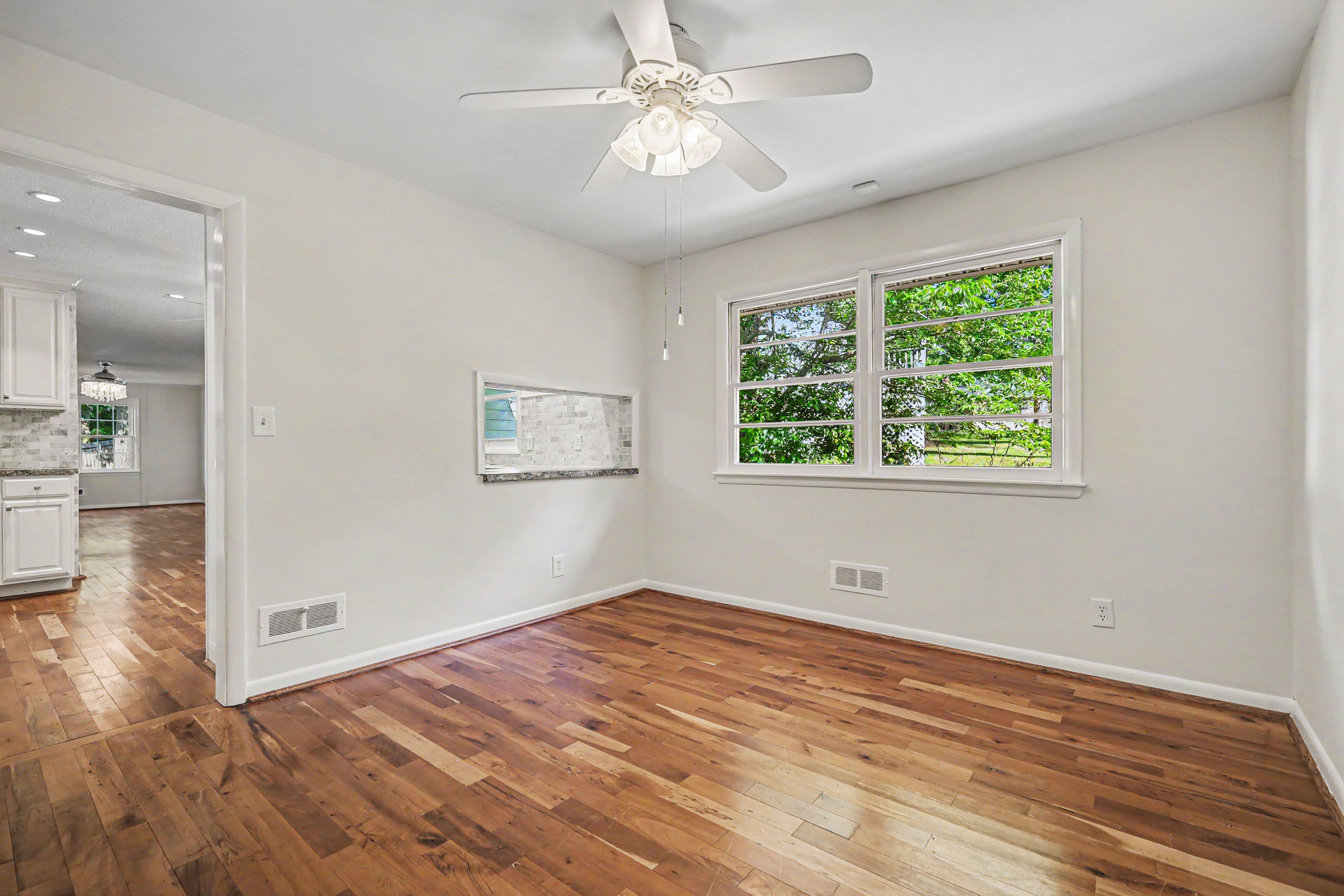 Photo 8 of 23 of 211 Windsor Dr, Shelby, NC