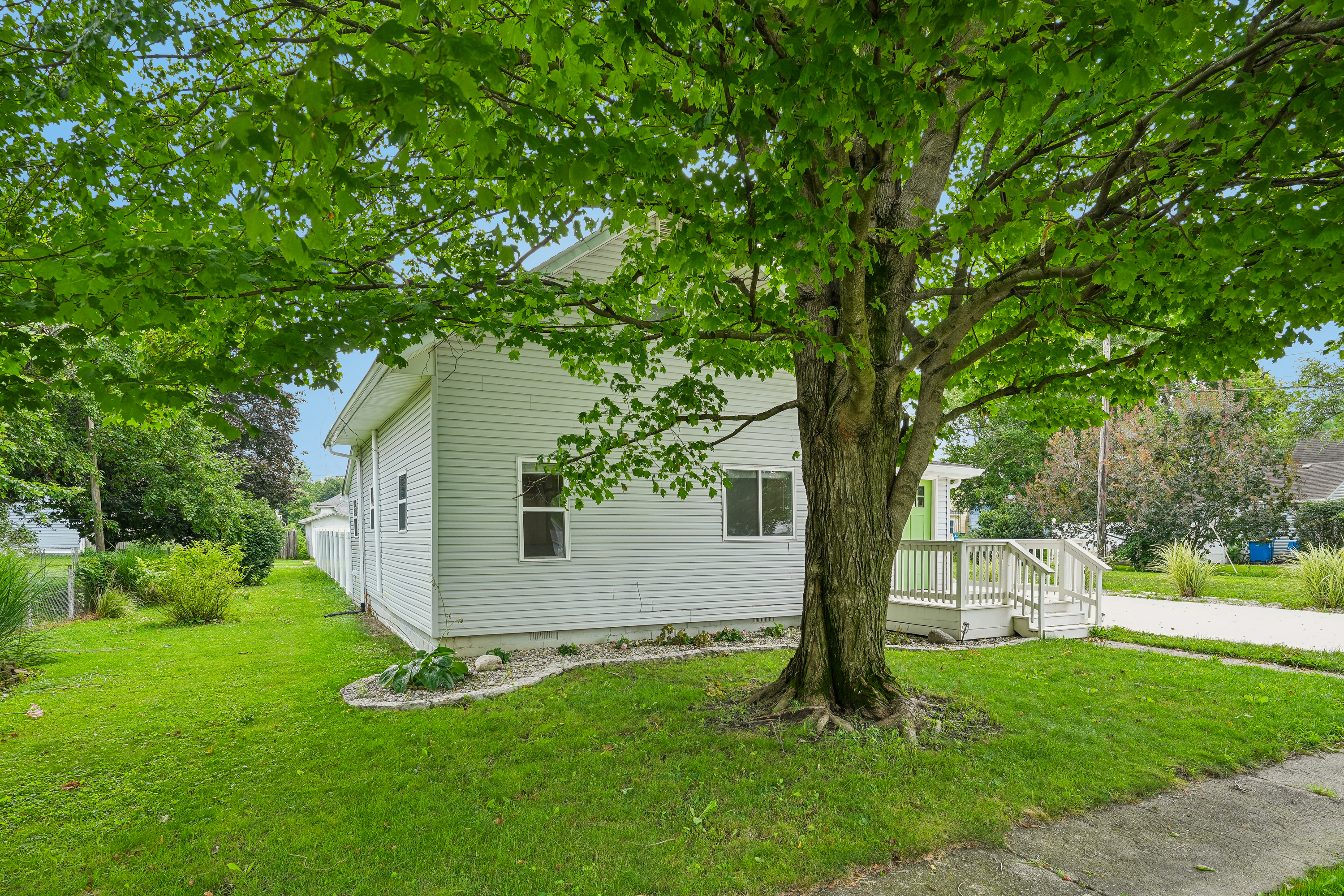 Photo 9 of 51 of 205 N Washington St, Arcadia, IN