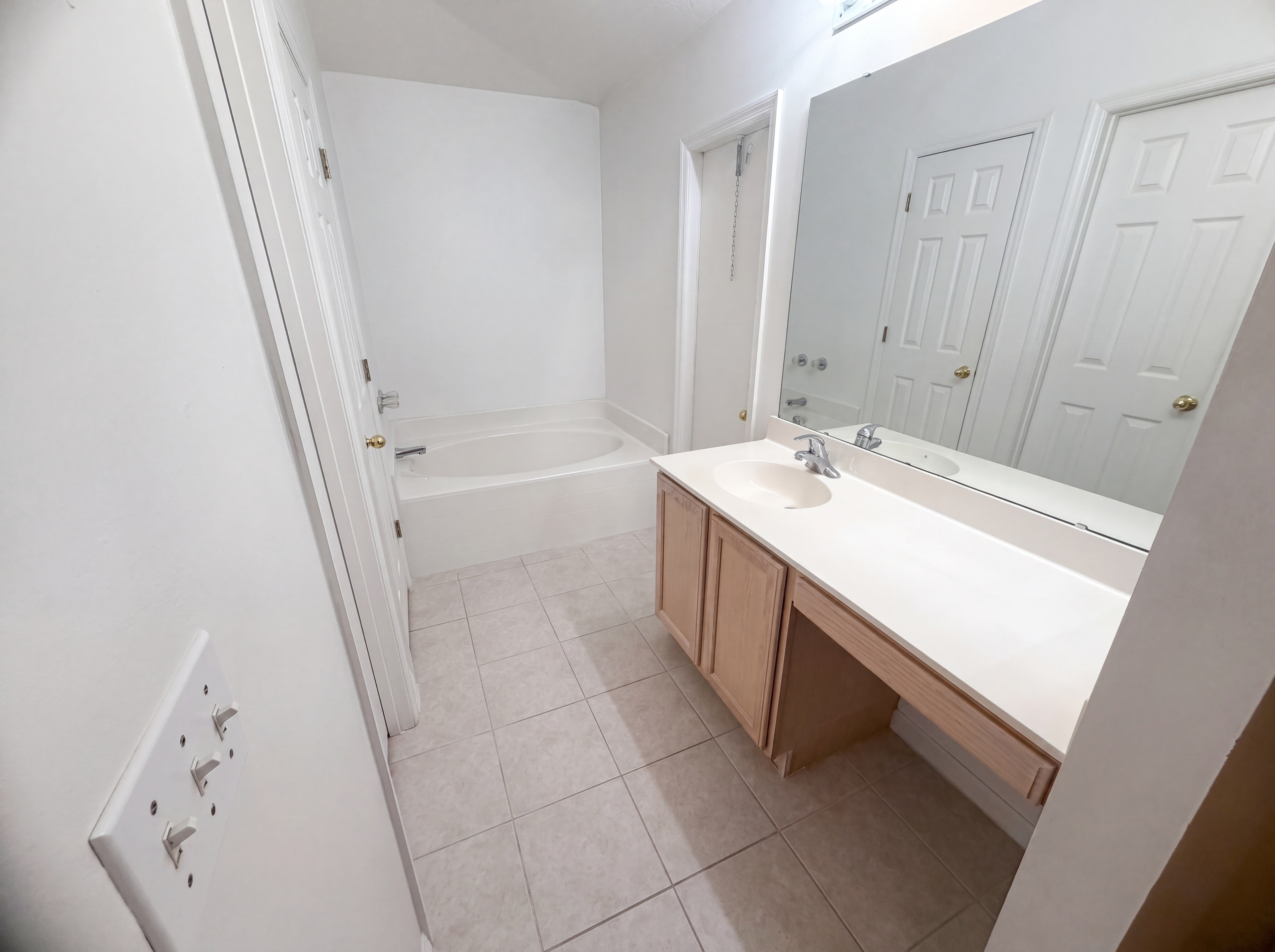Photo 11 of 28 of 262 SW Panther Trce, Port Saint Lucie, FL