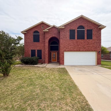 Property photo 1 of 6206 Suellen Ln